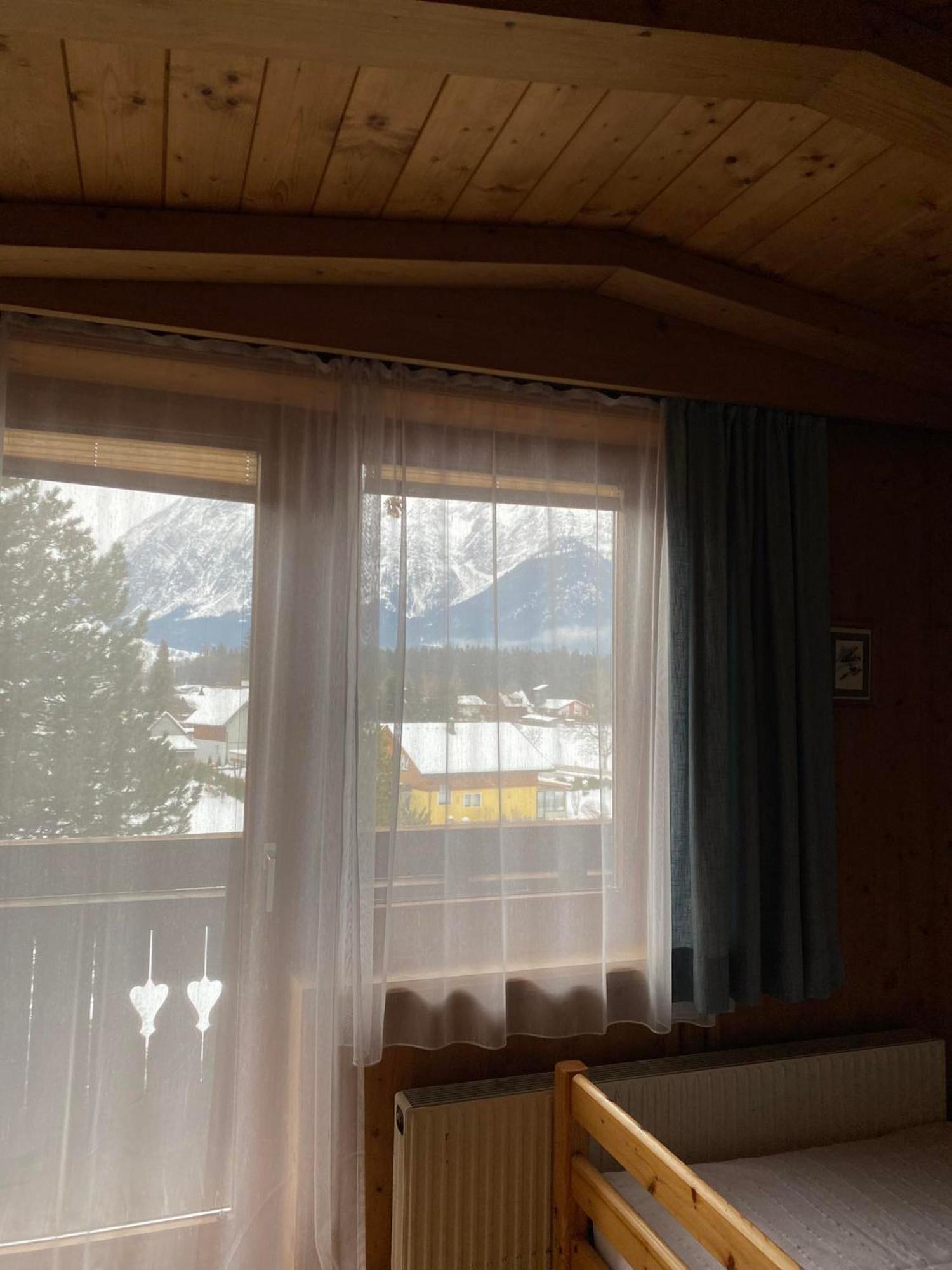 Quadruple Room with Mountain View,1537276717:JPEG