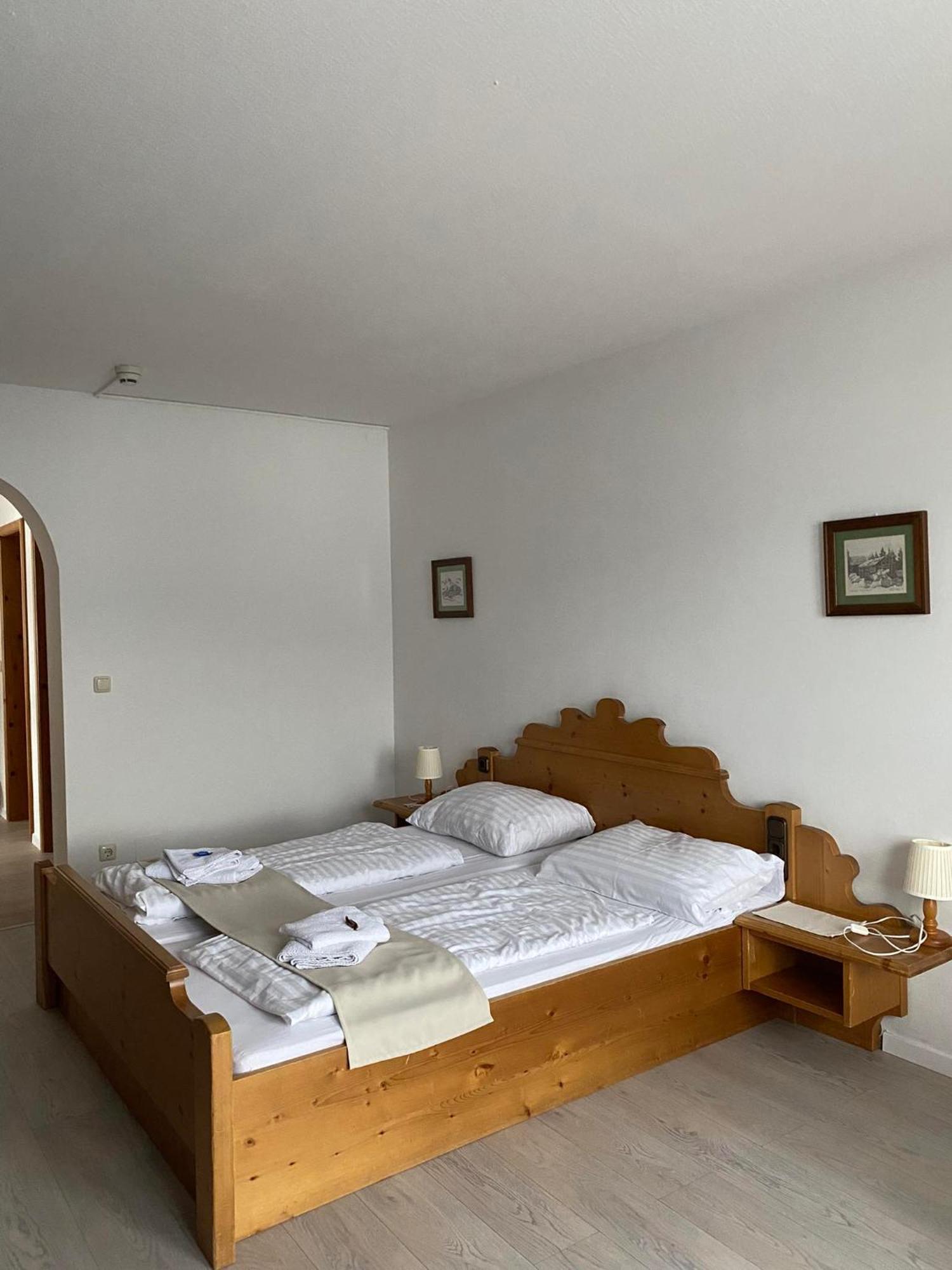 Double Room Mountain View,1537277176:JPEG