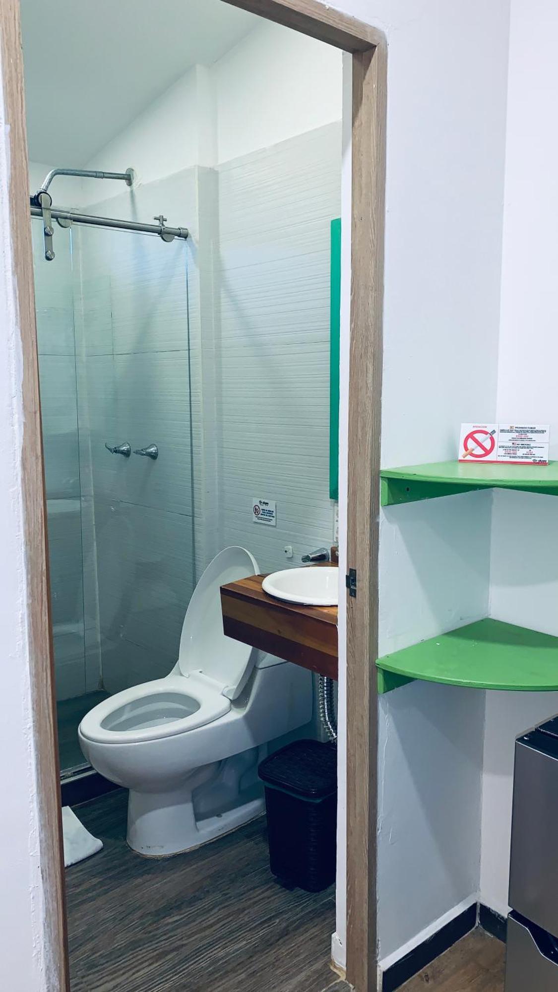 Double Room Private Bathroom,1537506448:JPEG