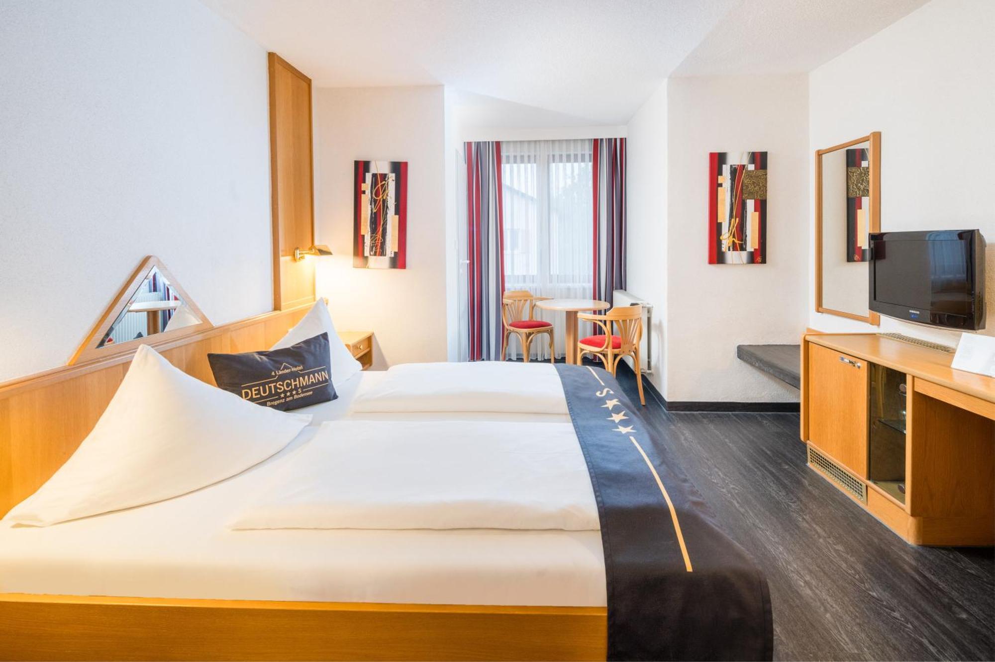 Double Room,1546190074:JPEG