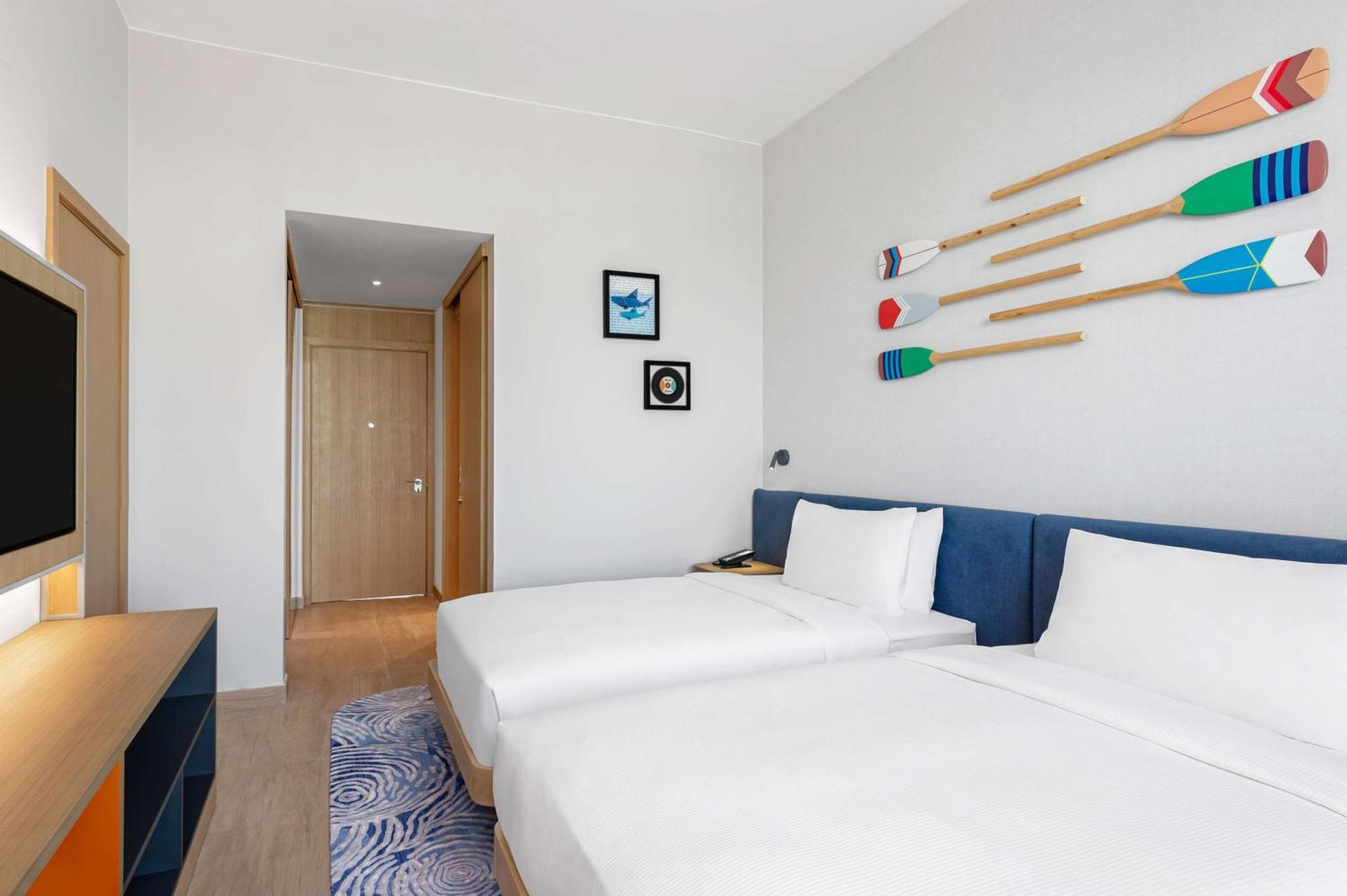 Double Room with Two Double Beds and Sea View,1546960849:JPEG