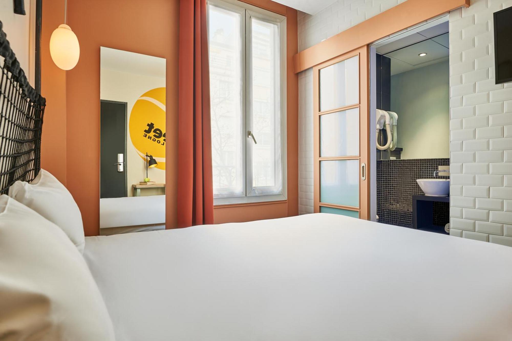 Double Room,1729985295:JPEG