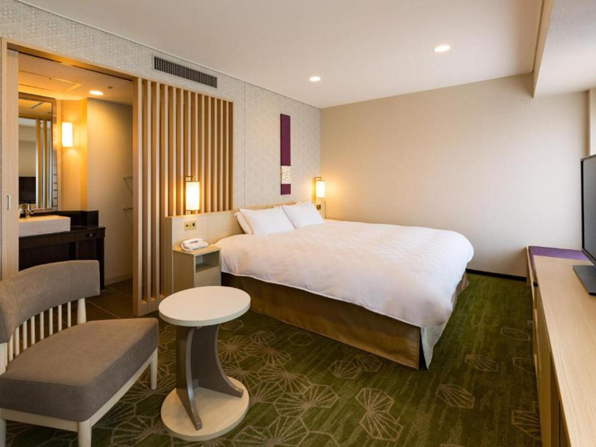 Deluxe King Room Non-Smoking 306sqm,1549954555:JPEG