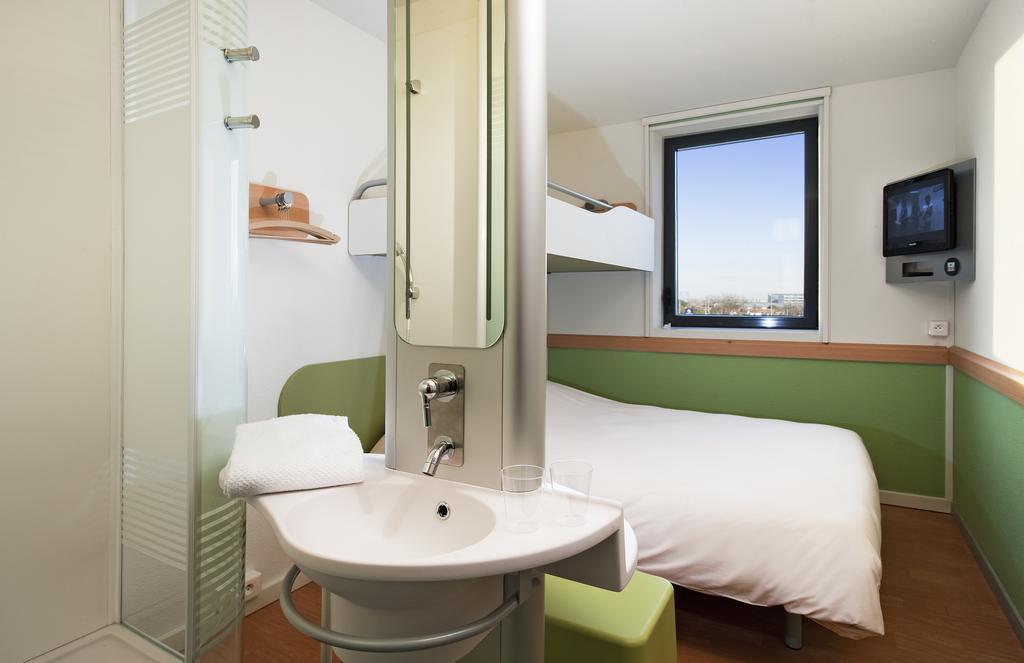 Triple Room,167592102:JPEG