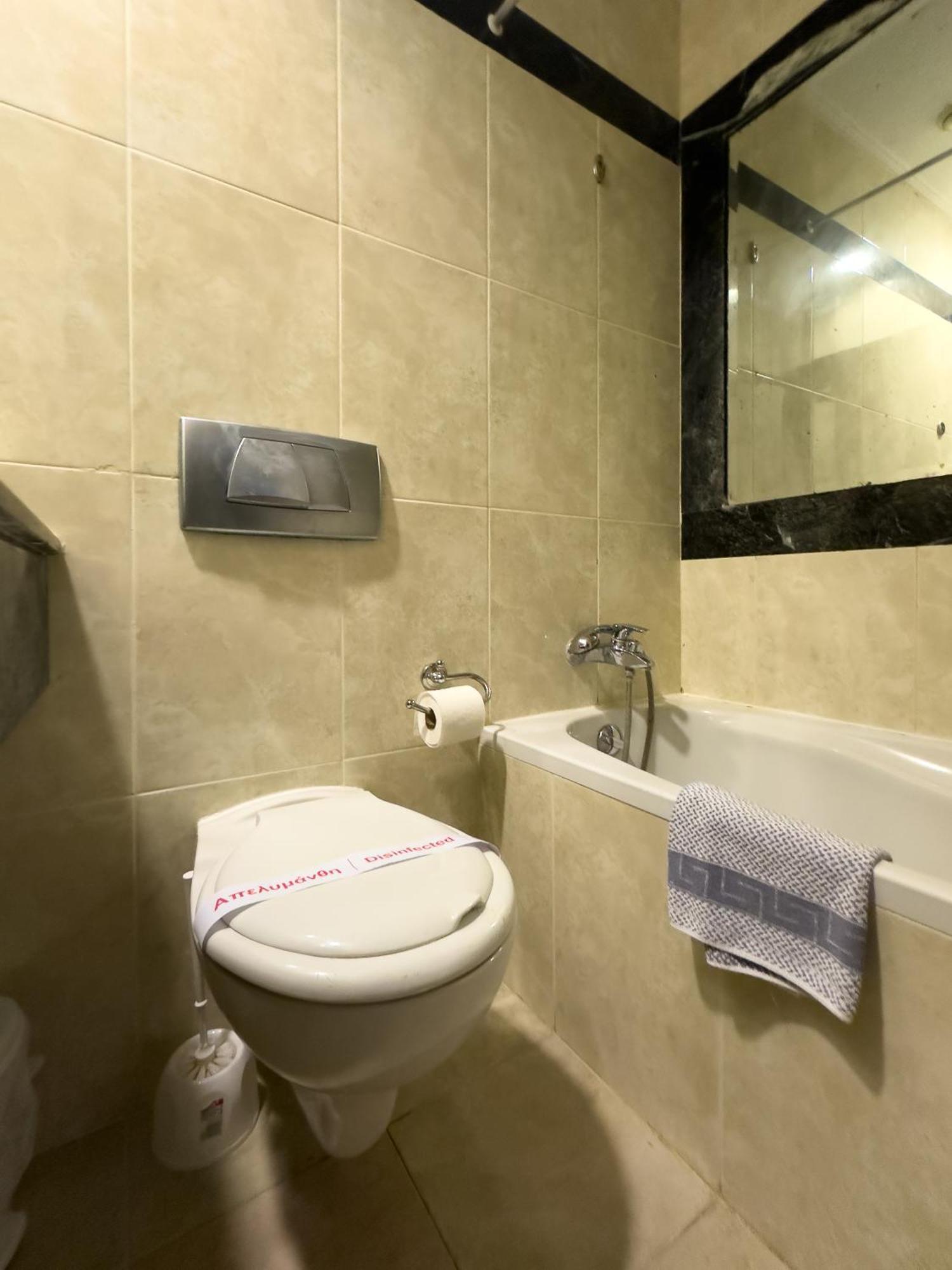 Junior Suite,1596880273:JPEG