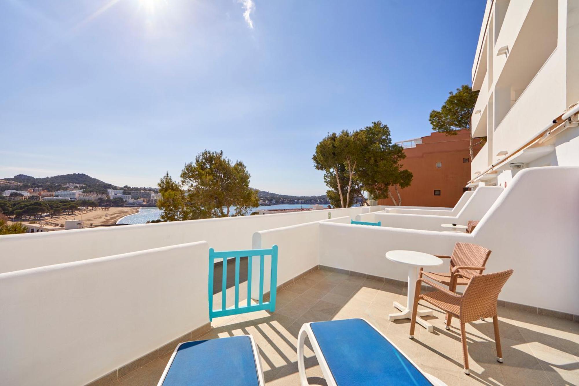 One-Bedroom Apartment Sea View Terrace