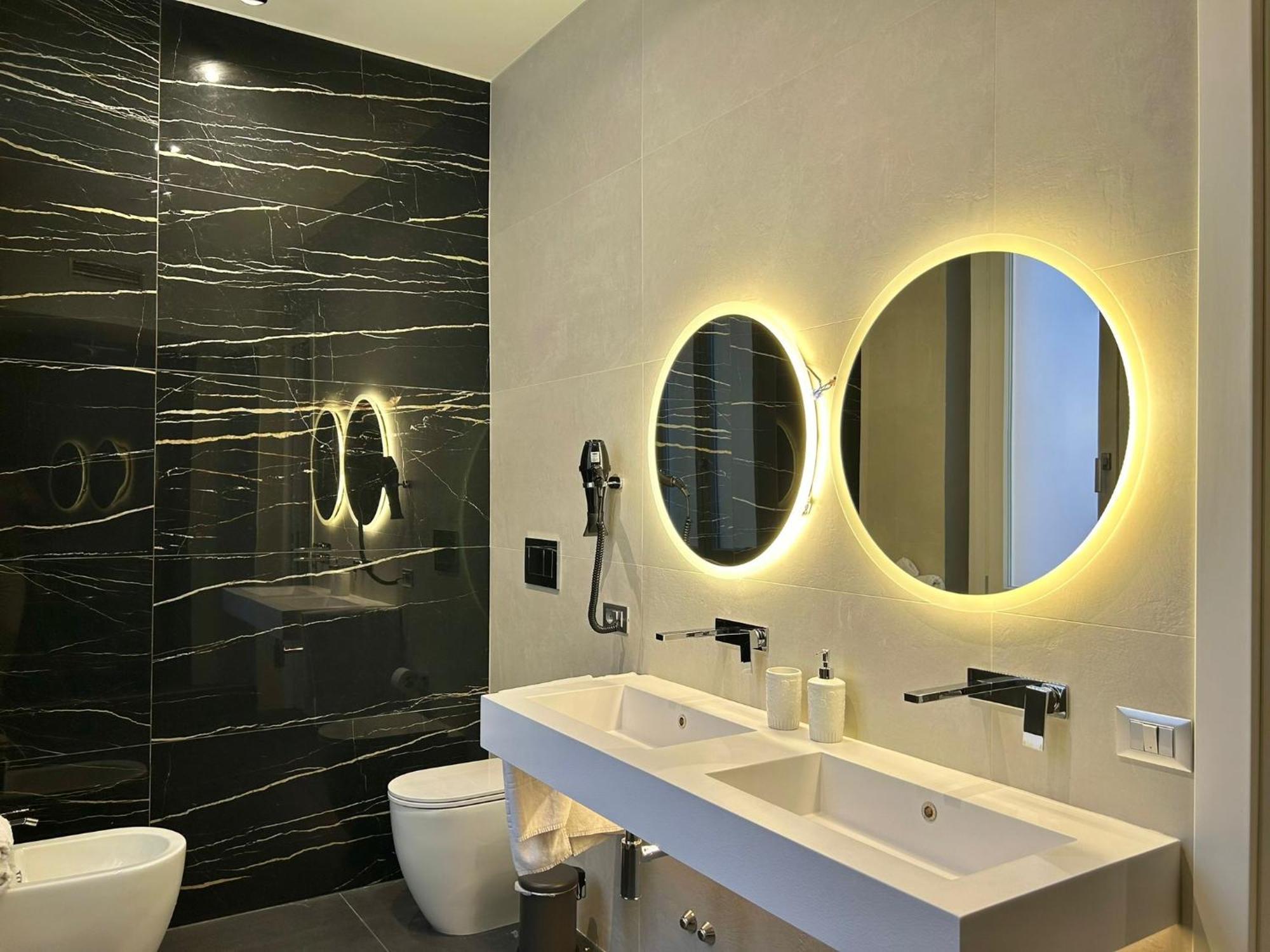 Deluxe Queen Room with Two Queen Beds