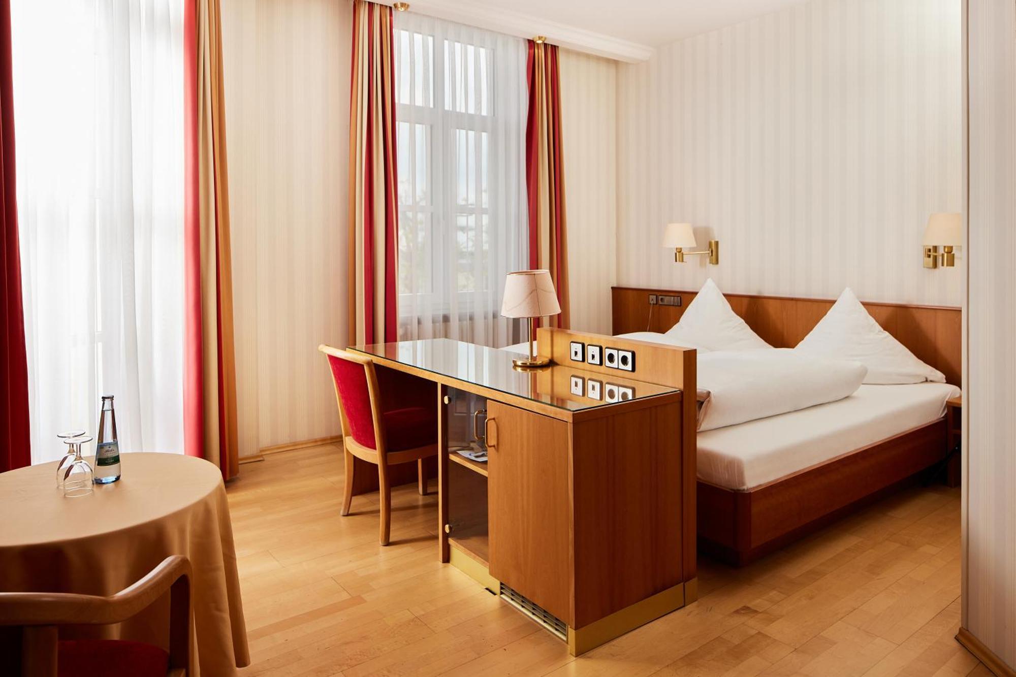 Double Room,1606042208:JPEG