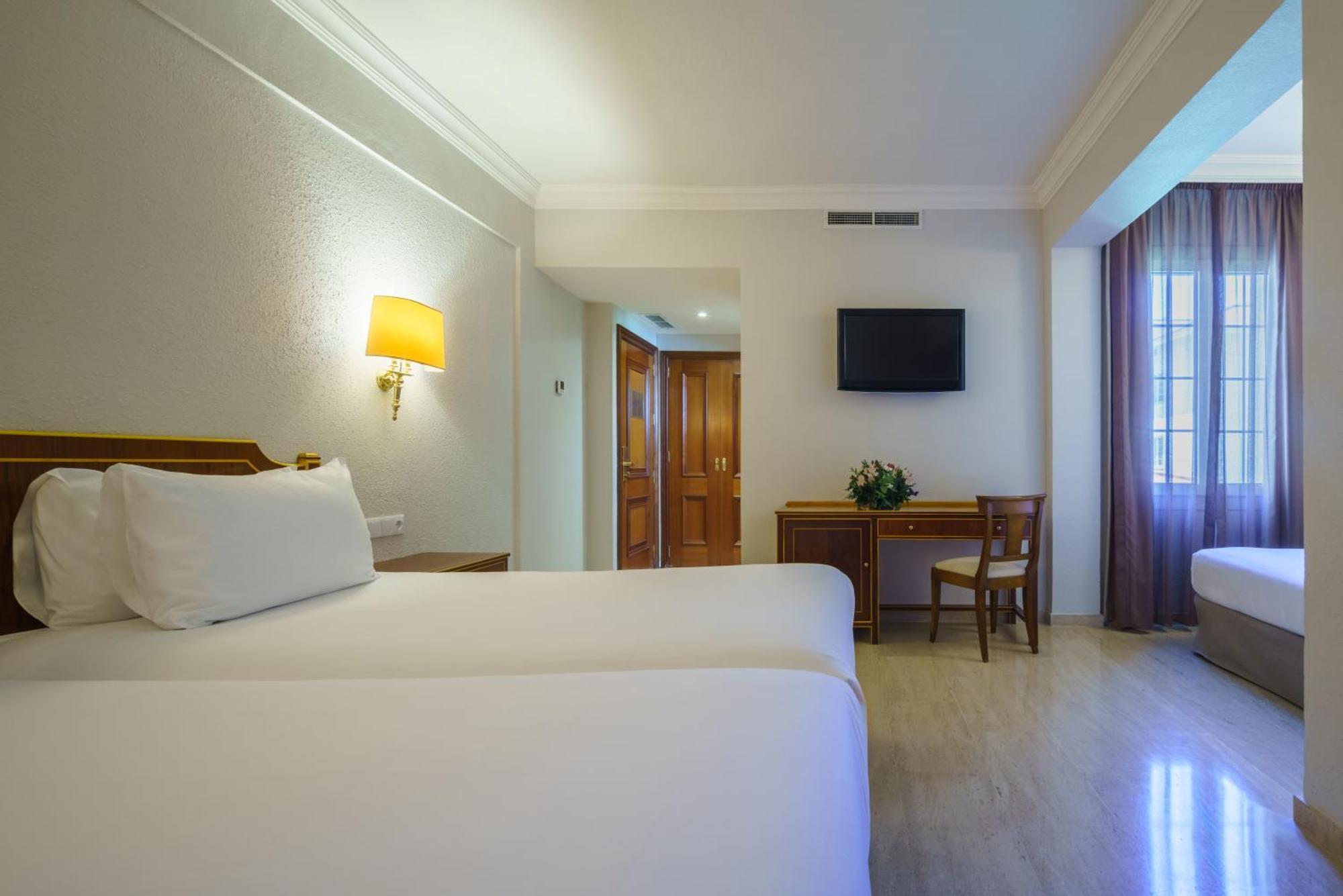Quadruple Room,1610217582:JPEG