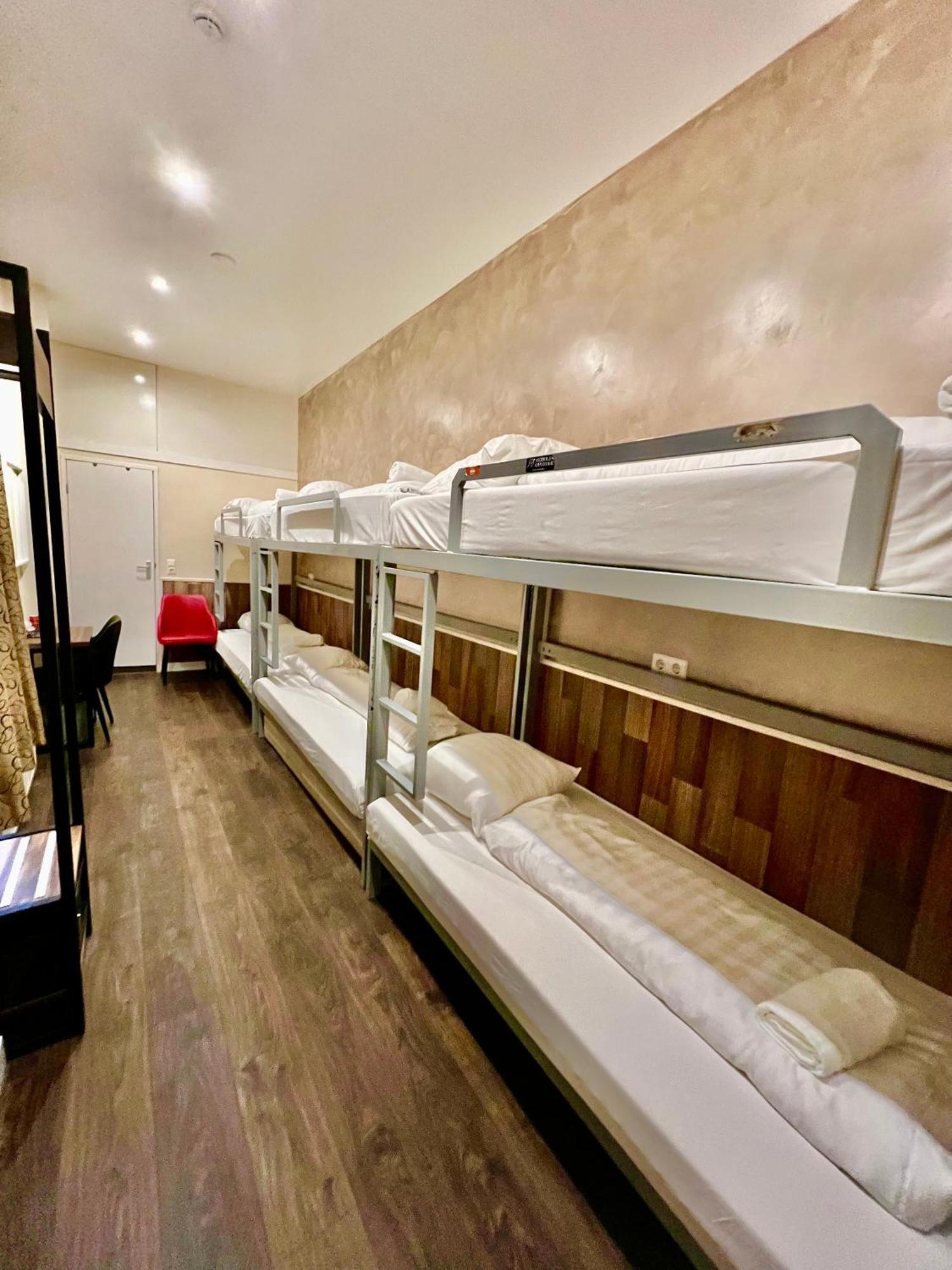 Bed in 6-Bed Dormitory Room,1516455865:JPEG