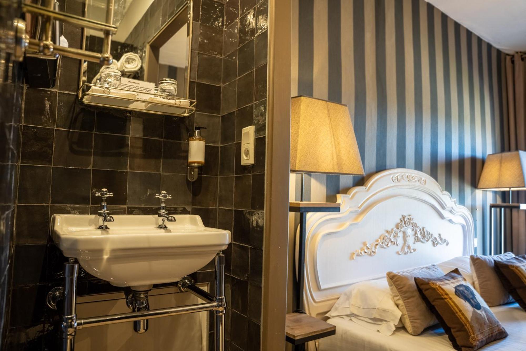 Standard Double Room,1618264413:JPEG