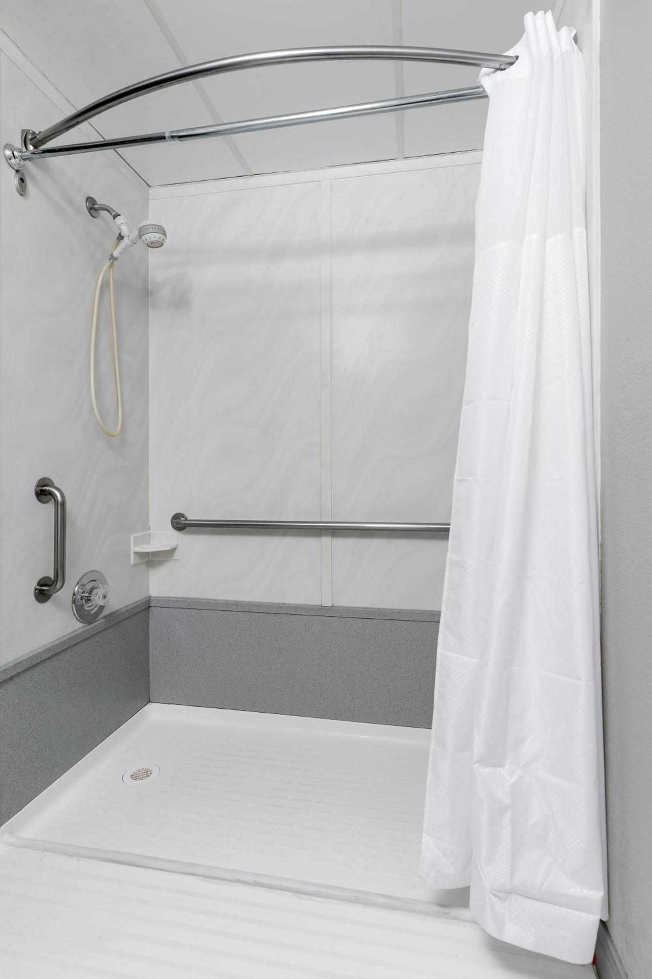 Queen Room Disability Access