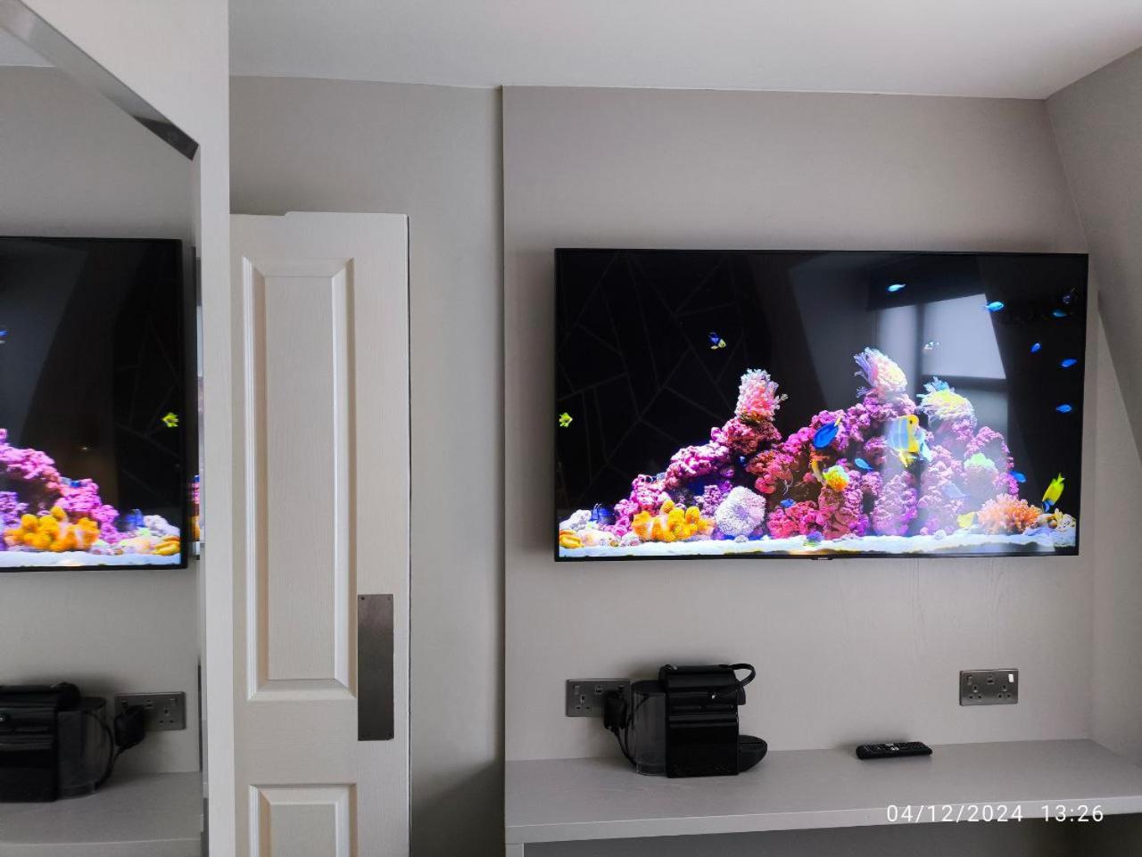Double Room,1657860322:JPEG
