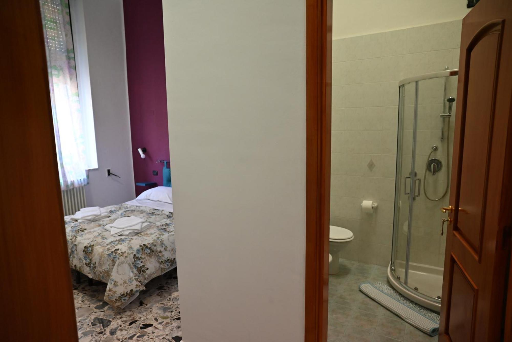 Double Room Private Bathroom,1632960152:JPEG