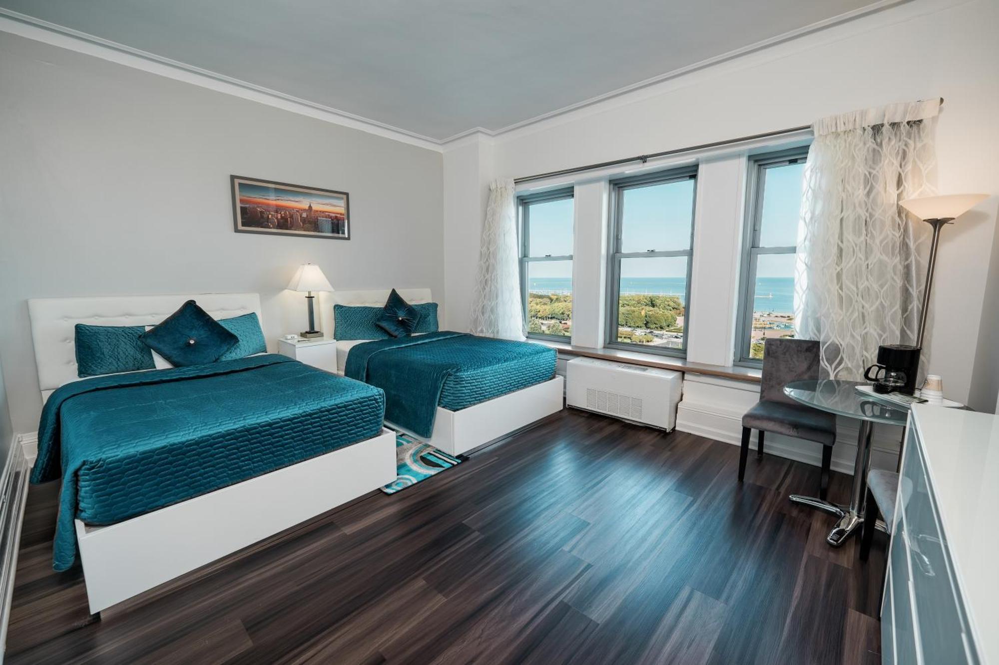 Double Room Two Double Beds Lake View