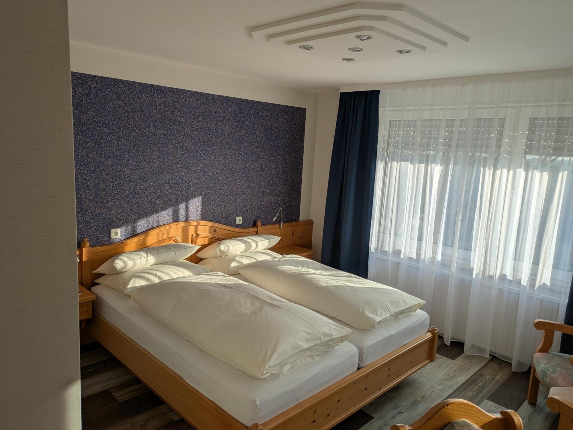 Double Room Aircondition,1642313225:JPEG