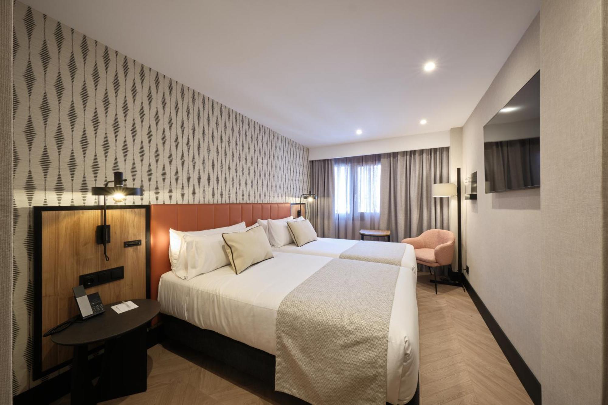 Superior Double Room,1654247696:JPEG