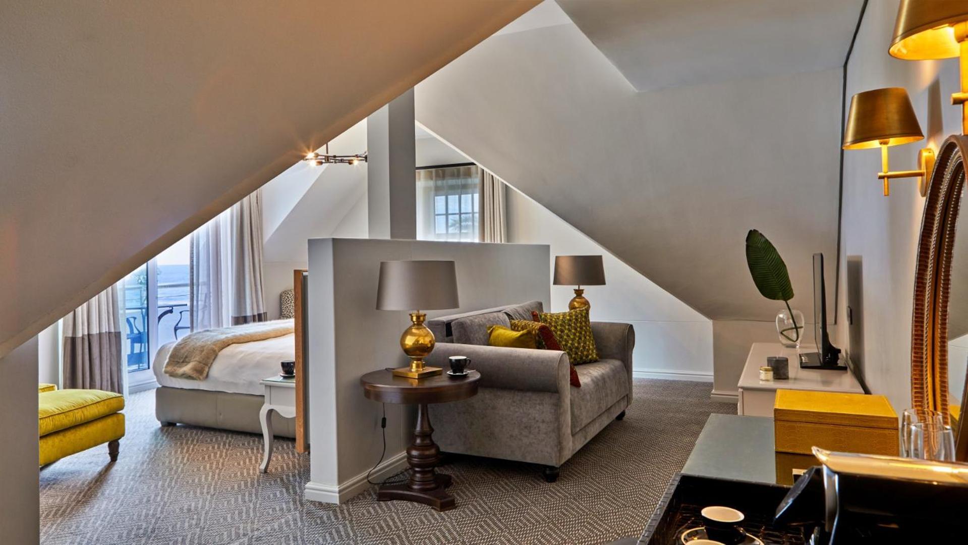 Luxury Balcony Suite,1654253132:JPEG