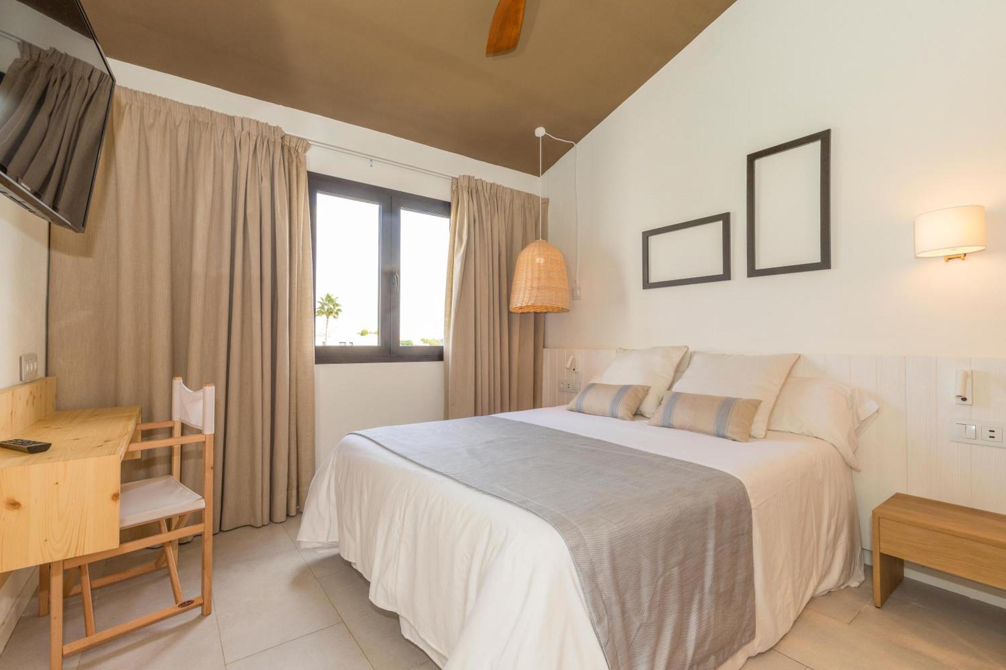 Two-Bedroom Apartment.,1656174406:JPEG