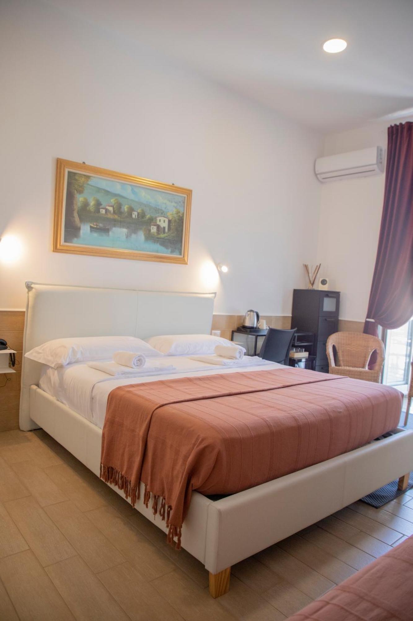 Standard Triple Room,1661192143:JPEG