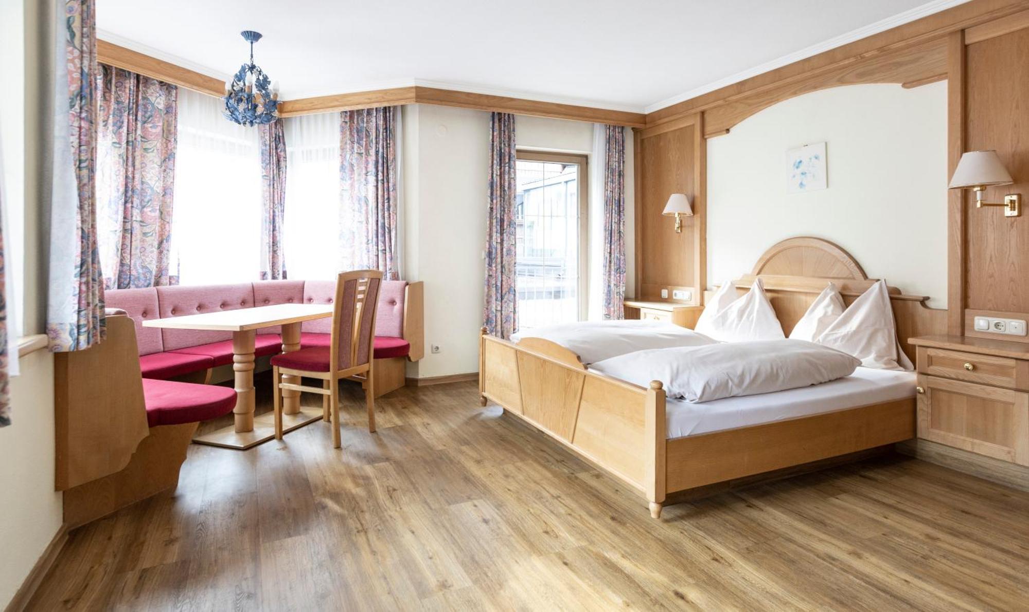 Double Room Balcony,1666097899:JPEG