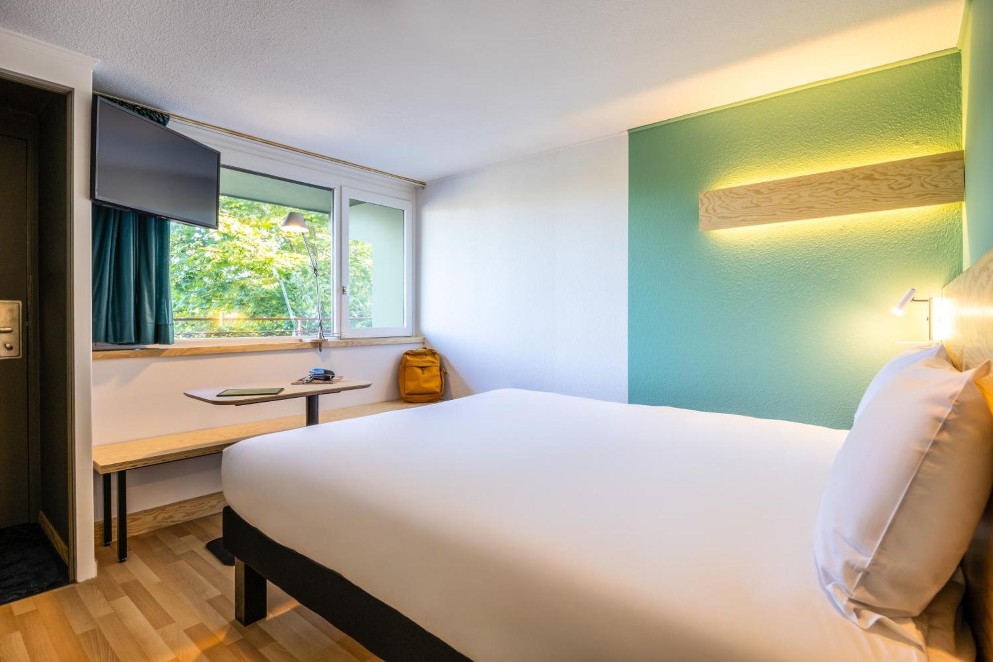 Double Room,1716966042:JPEG