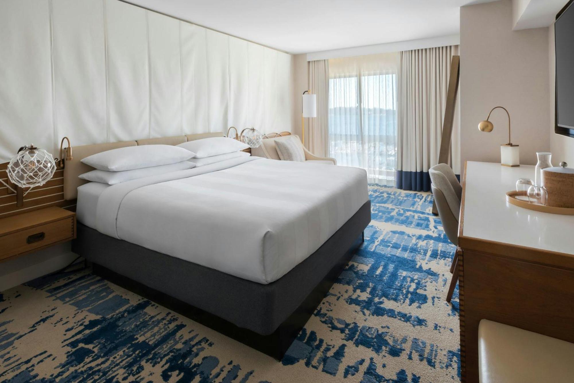King Room,1669017484:JPEG