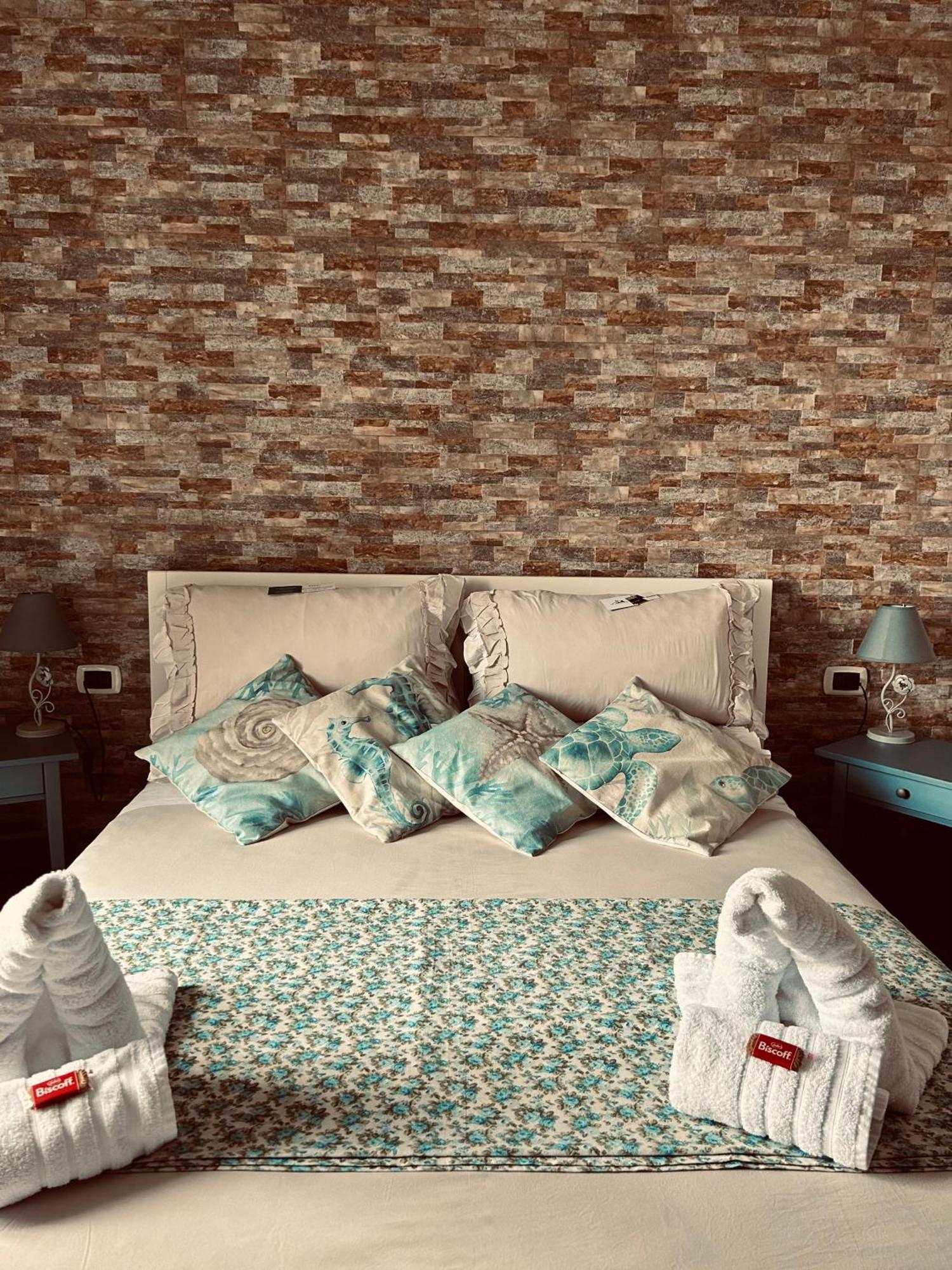 Deluxe King Room,1671168762:JPEG