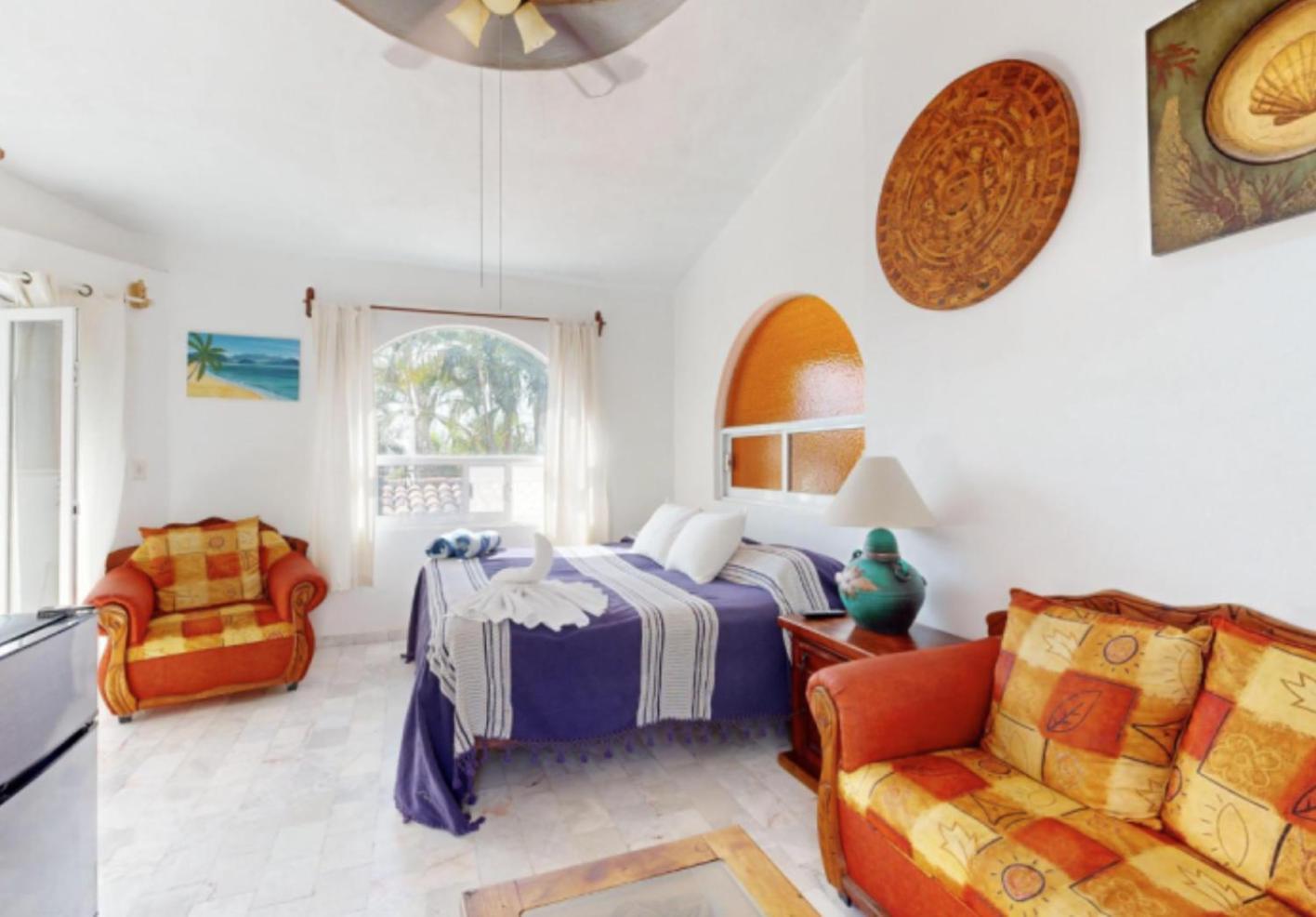 King Room with Kitchenette and Patio,1675812223:JPEG