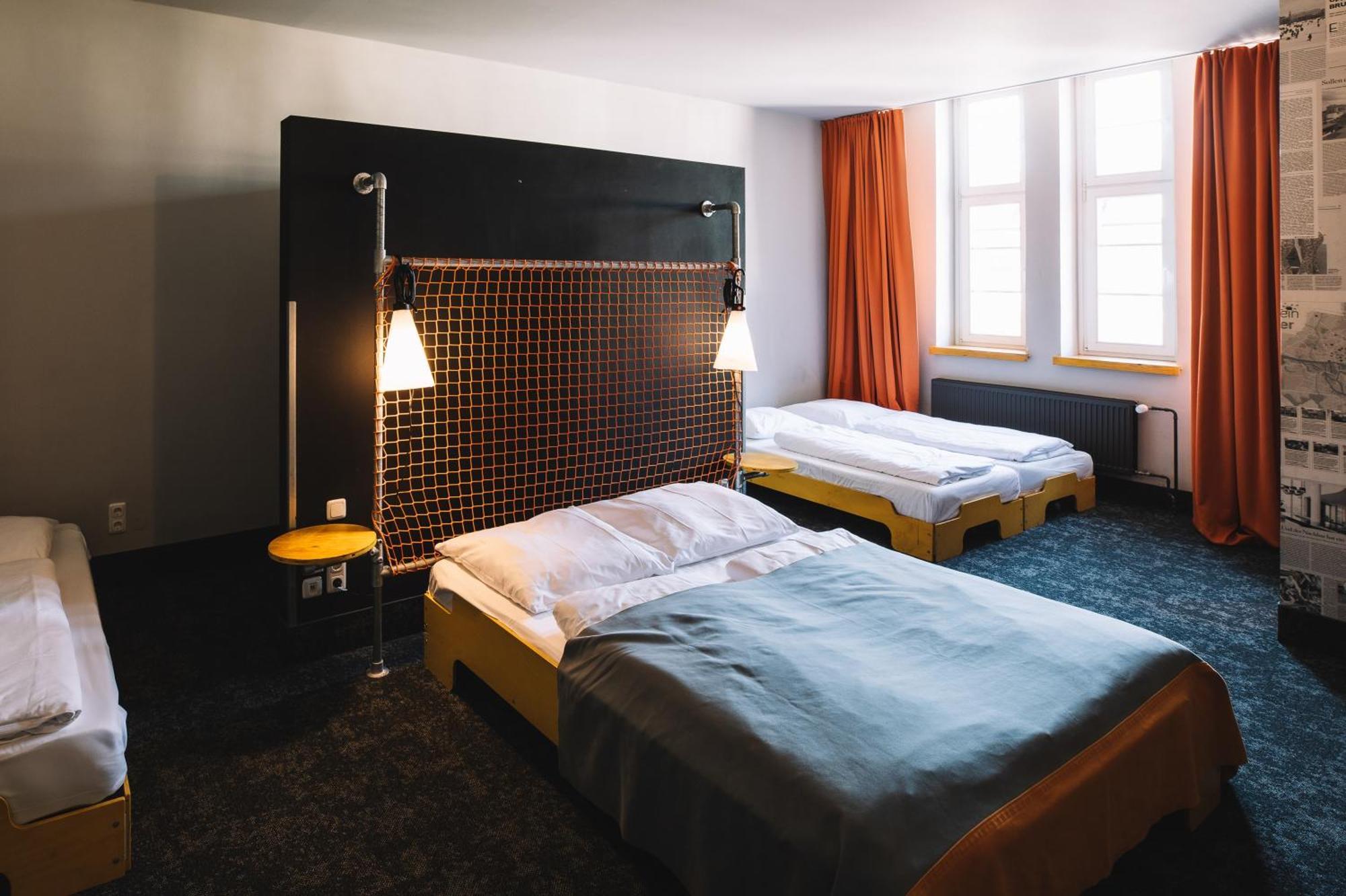 5-Bed Room,1679582169:JPEG