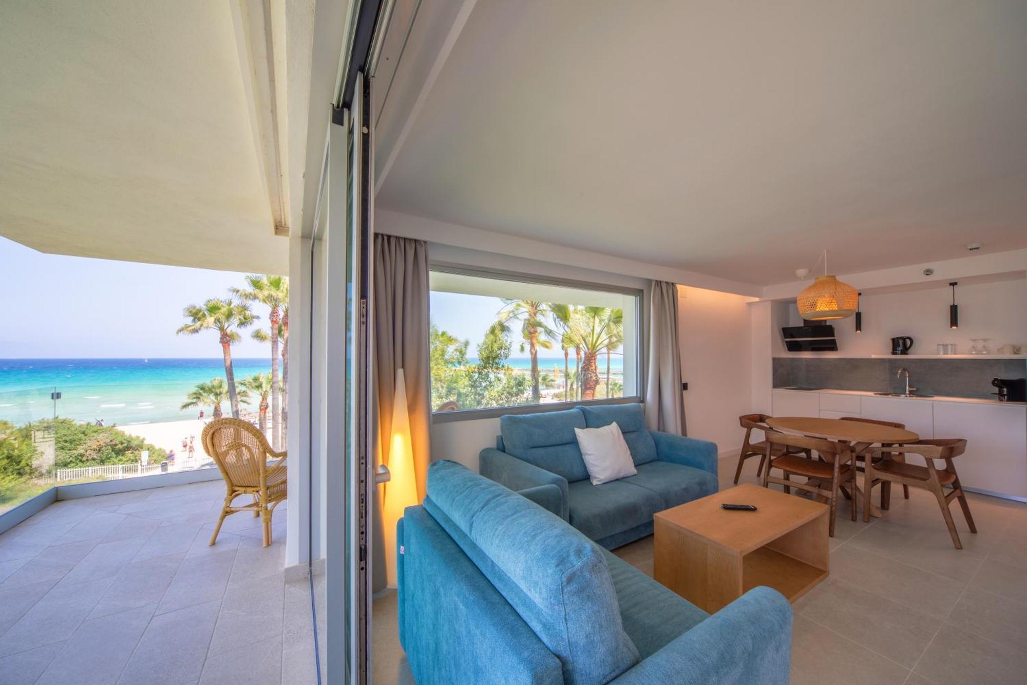 Apartment Frontal Sea View