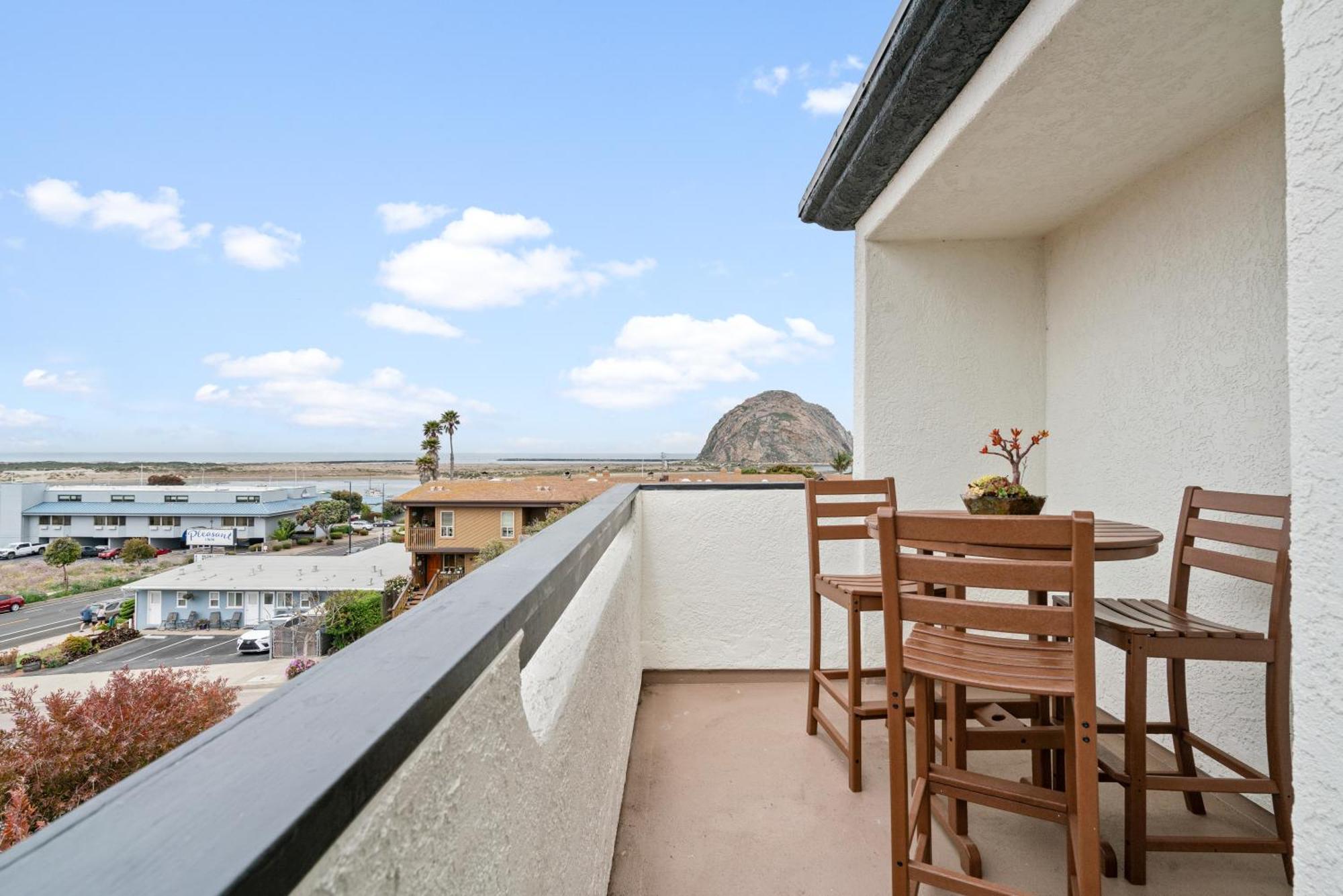 Suite with Balcony