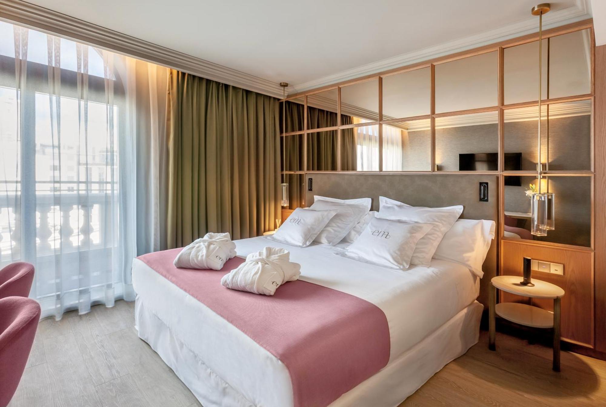 Premium King Room Balcony,1646888754:JPEG