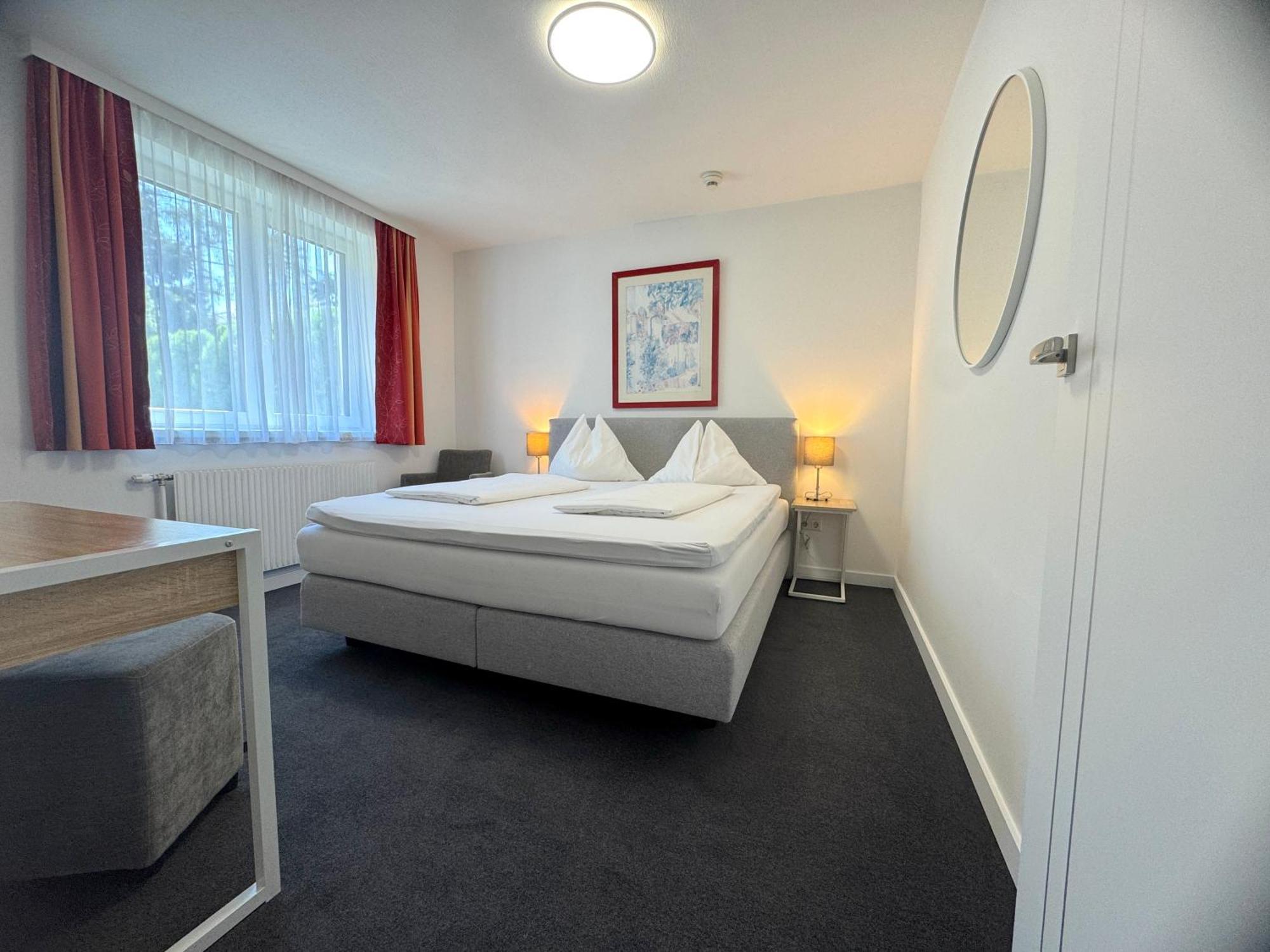 Single Room,1756510649:JPEG