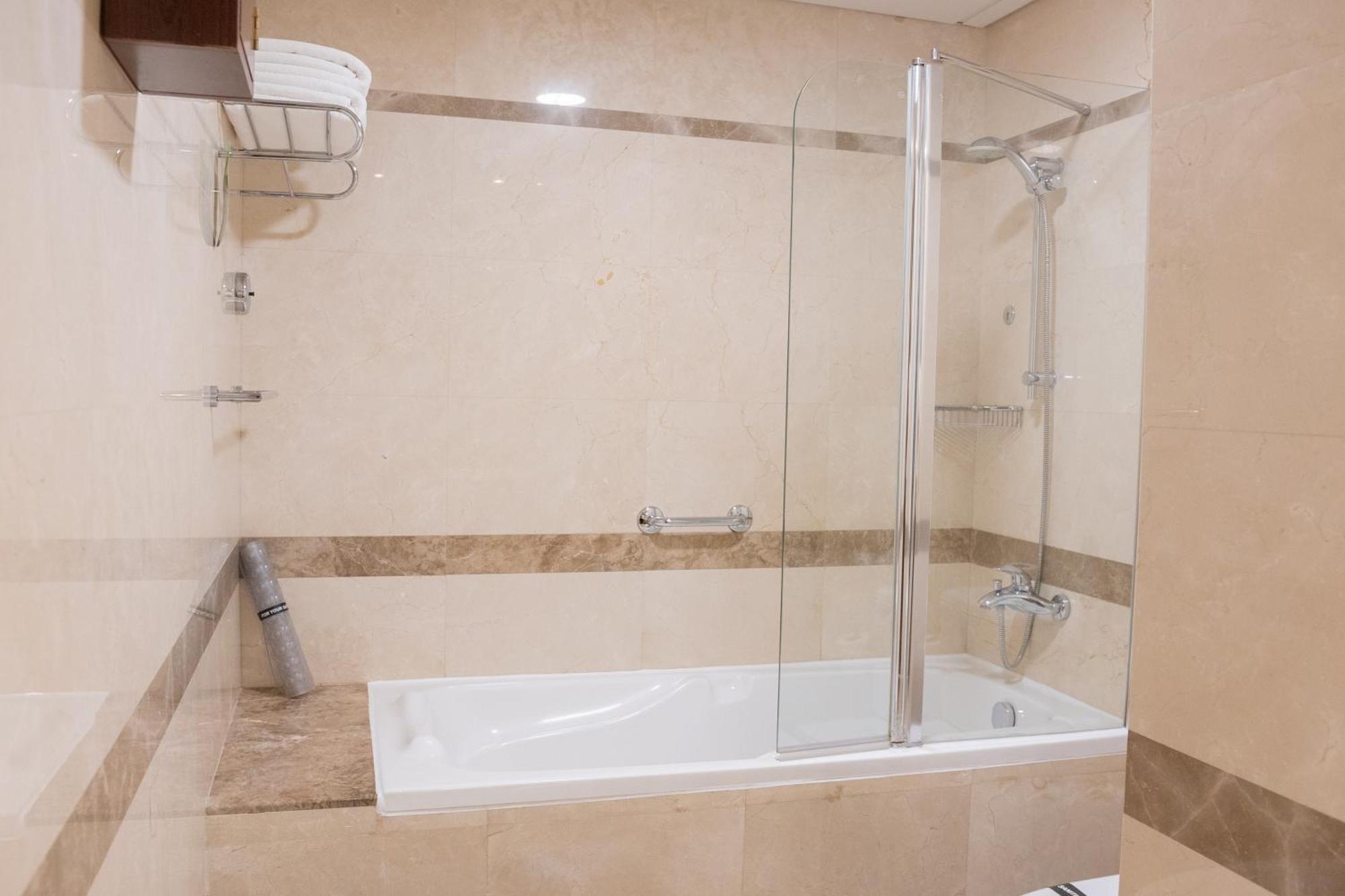 Apartamento de 2 dormitorios con cocina