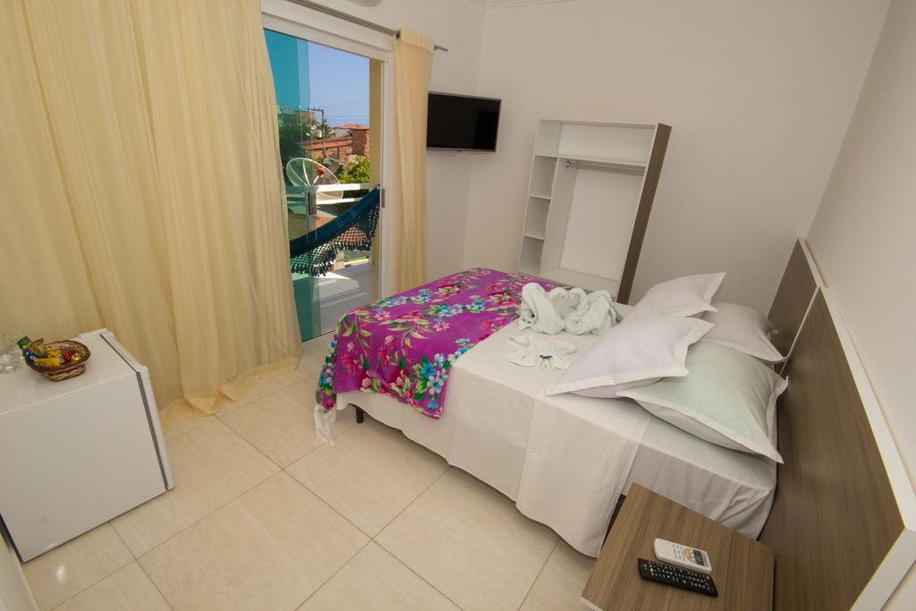 Apartamento com Varanda de Frente ou Lateral,169288356:JPEG