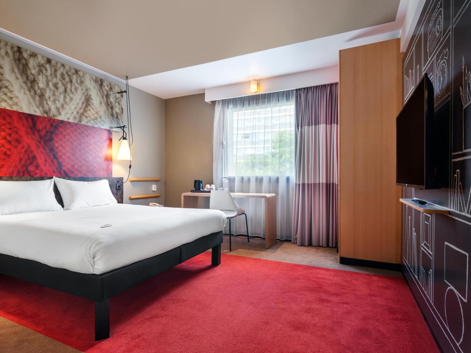 Double Room,1695319325:JPEG