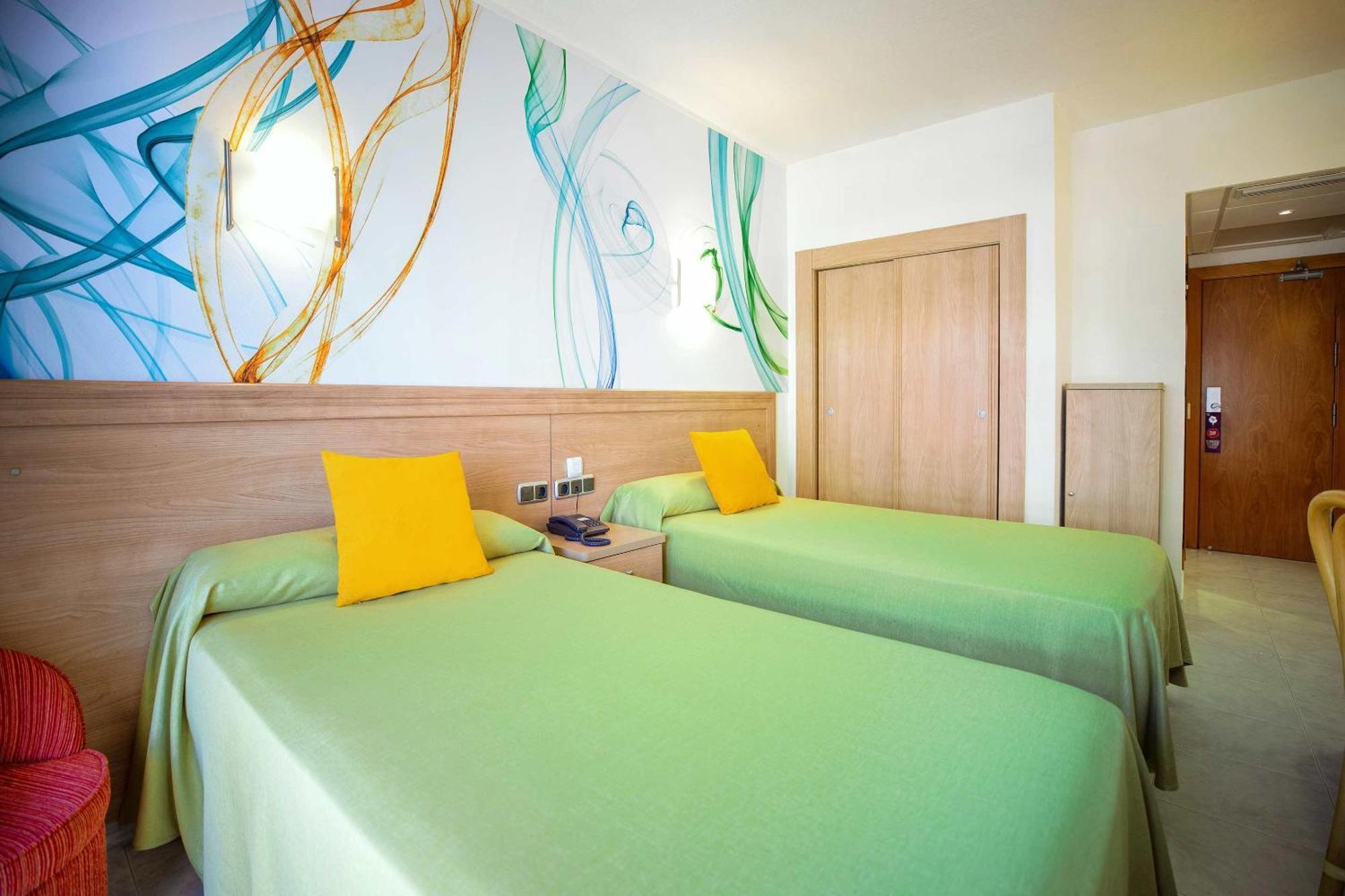 Double or Twin Room Extra Bed,1697033977:JPEG