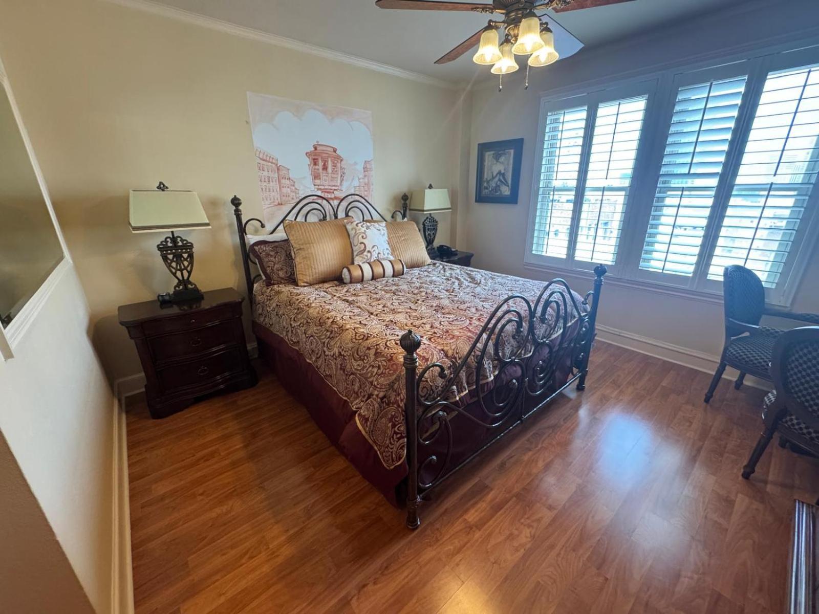 Deluxe King Room,1697219150:JPEG