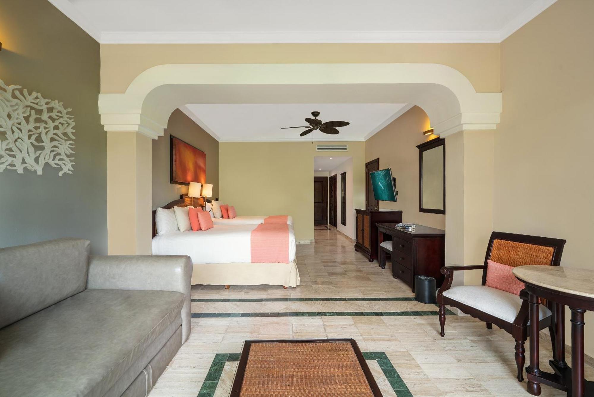 Junior Suite Beachside,1705568906:JPEG