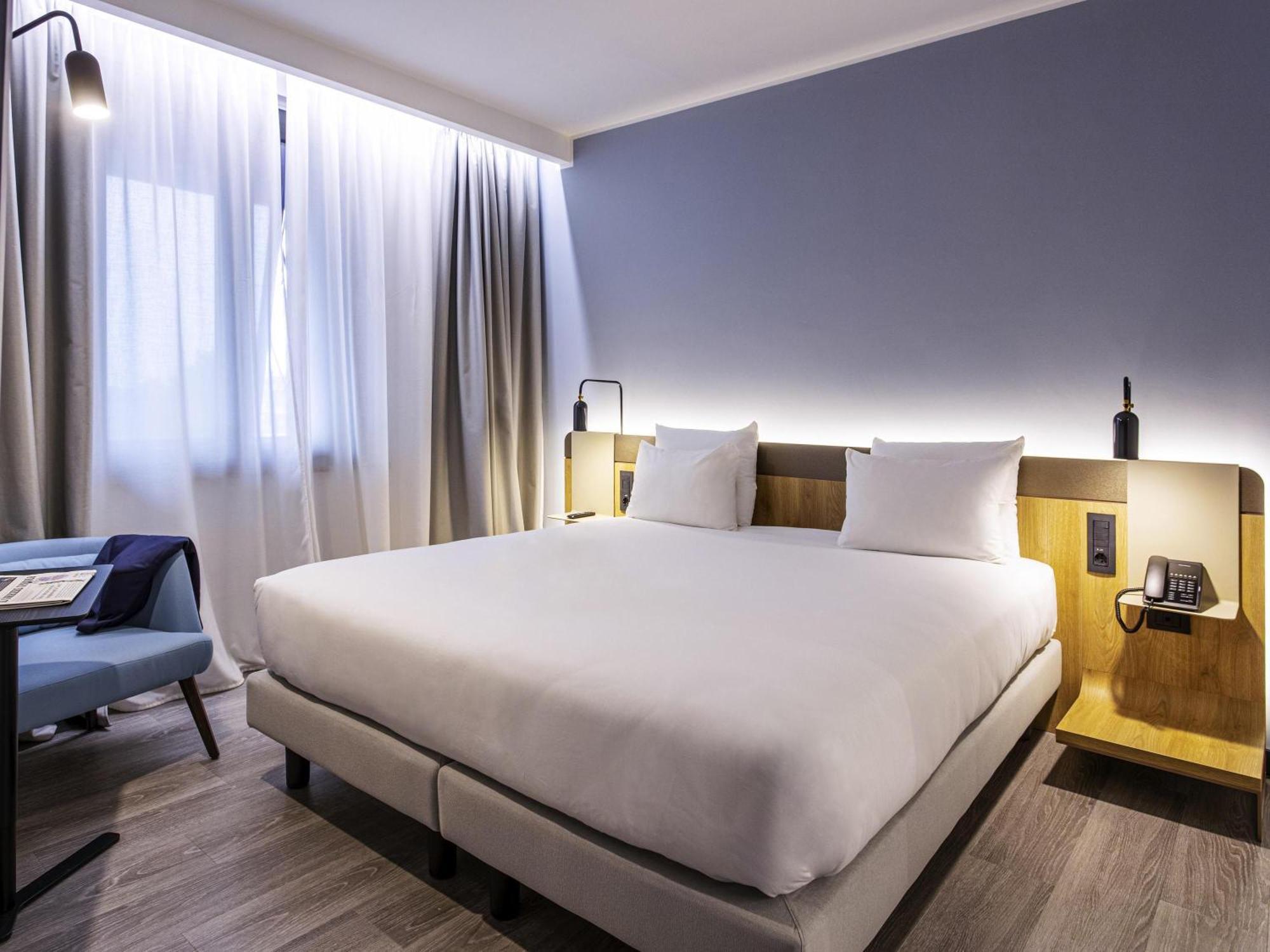 Standard Double Room,1710585534:JPEG