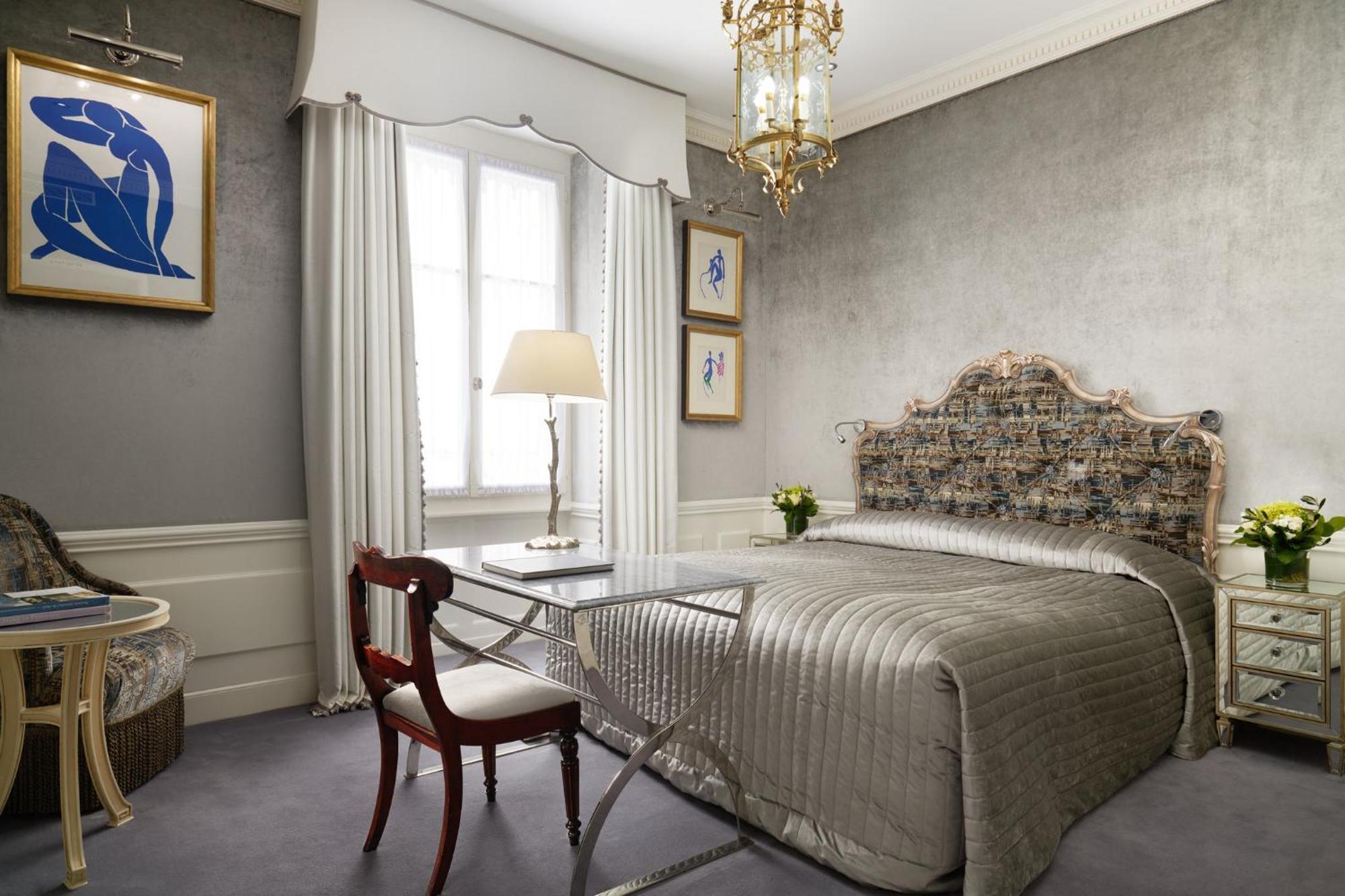 Classic Queen Room,1707892920:JPEG