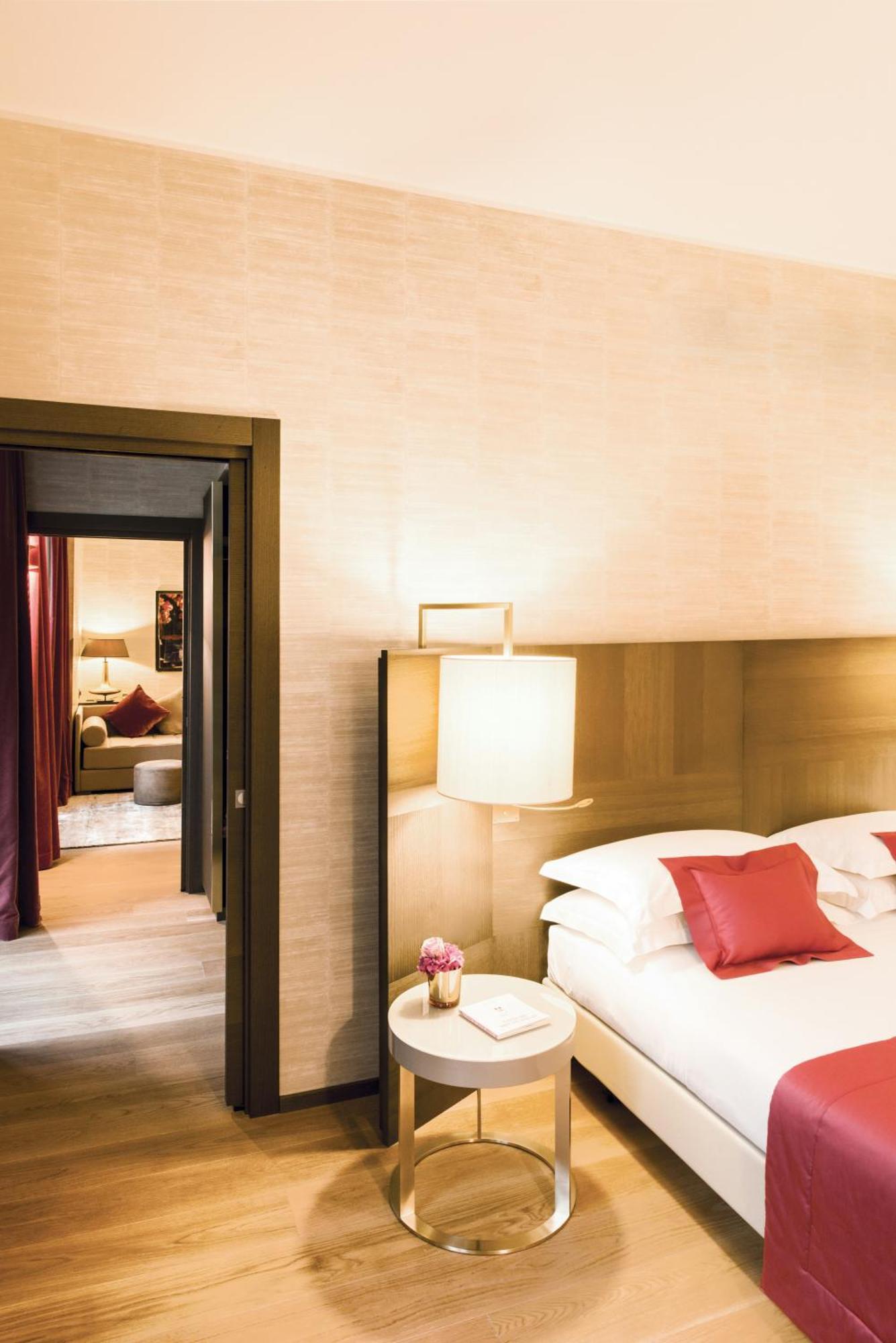 Rosa Grand Suite,1729993886:JPEG