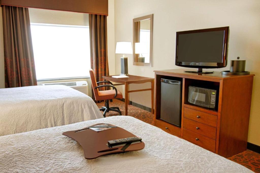 Room Two Queen Beds Non-Smoking