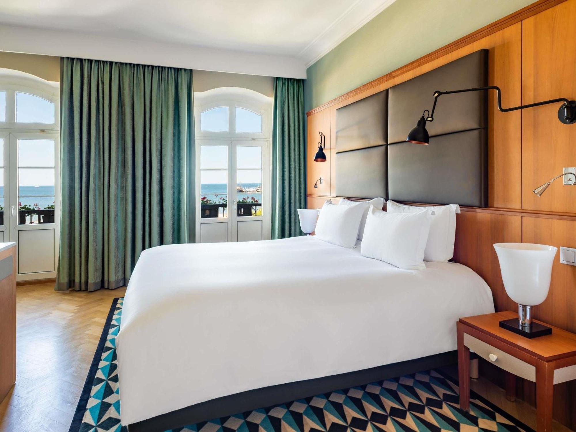 Double Junior Suite with Balcony - Sea Side,1742580377:JPEG
