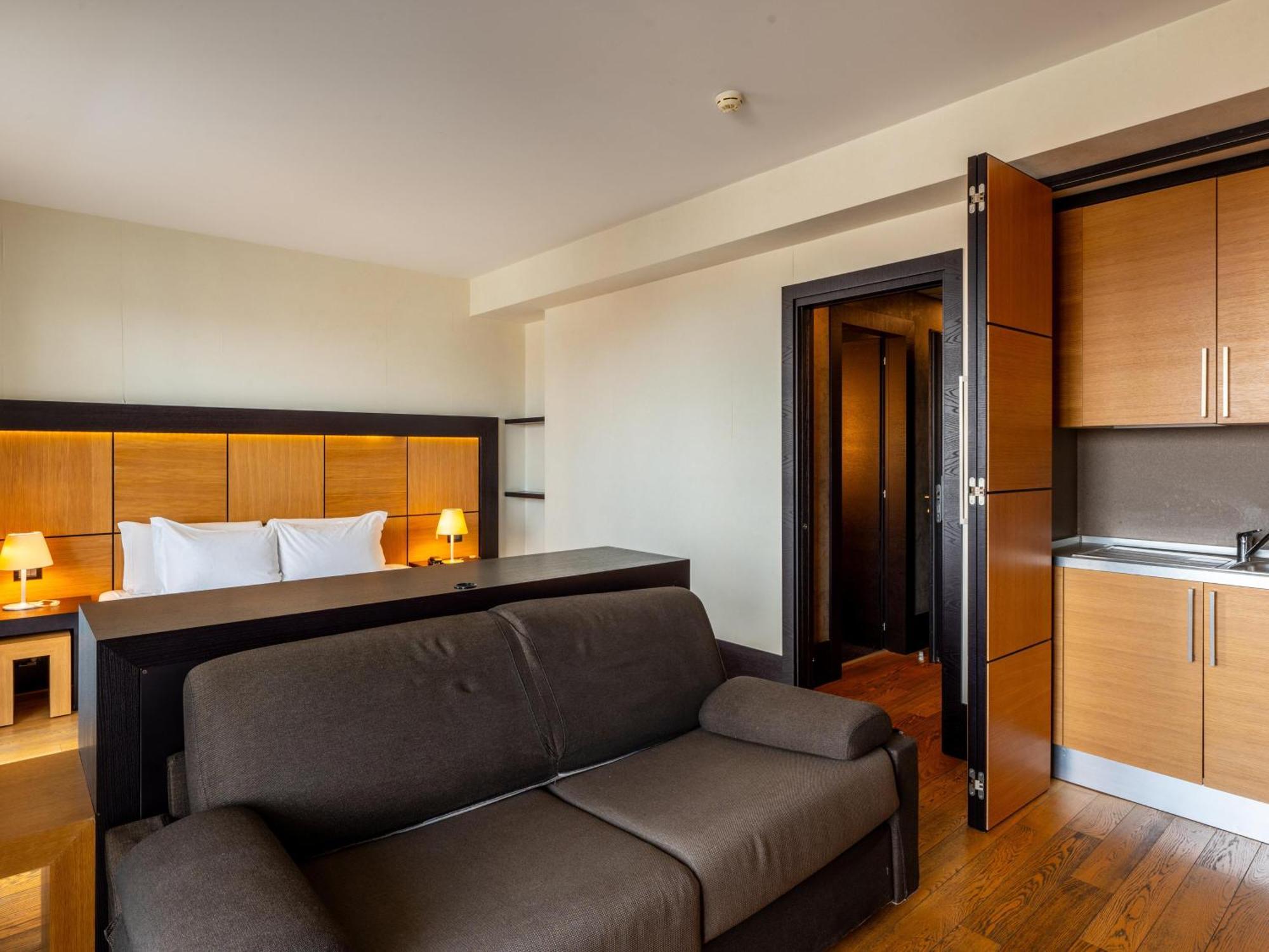 Junior Suite,1742630975:JPEG