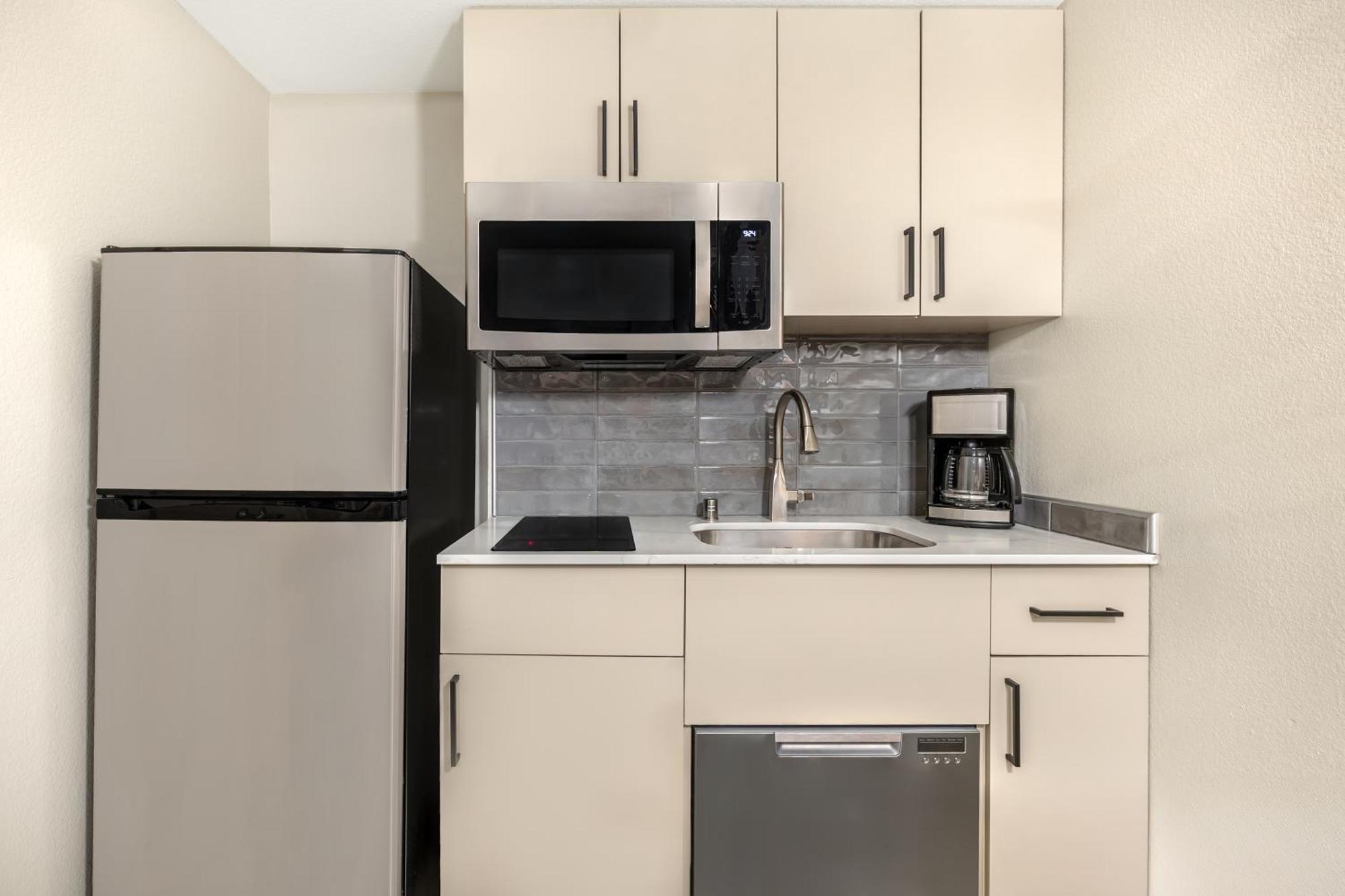 One Bedroom Standard