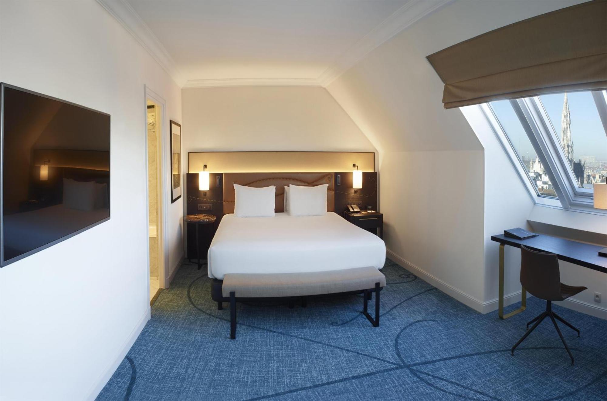 Junior King Suite - Lounge Access,1756499314:JPEG