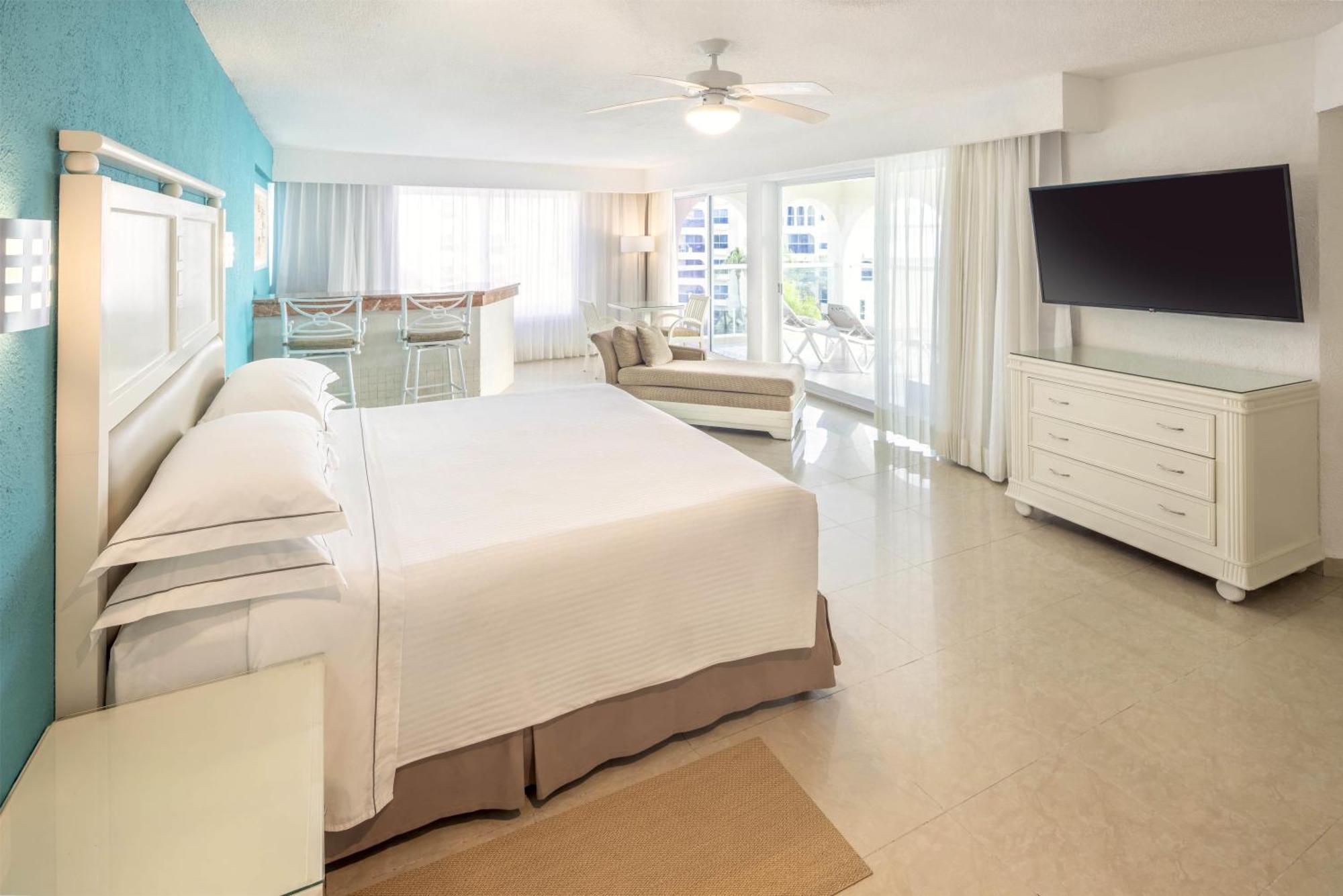 Junior Suite Front Ocean View,1756511328:JPEG