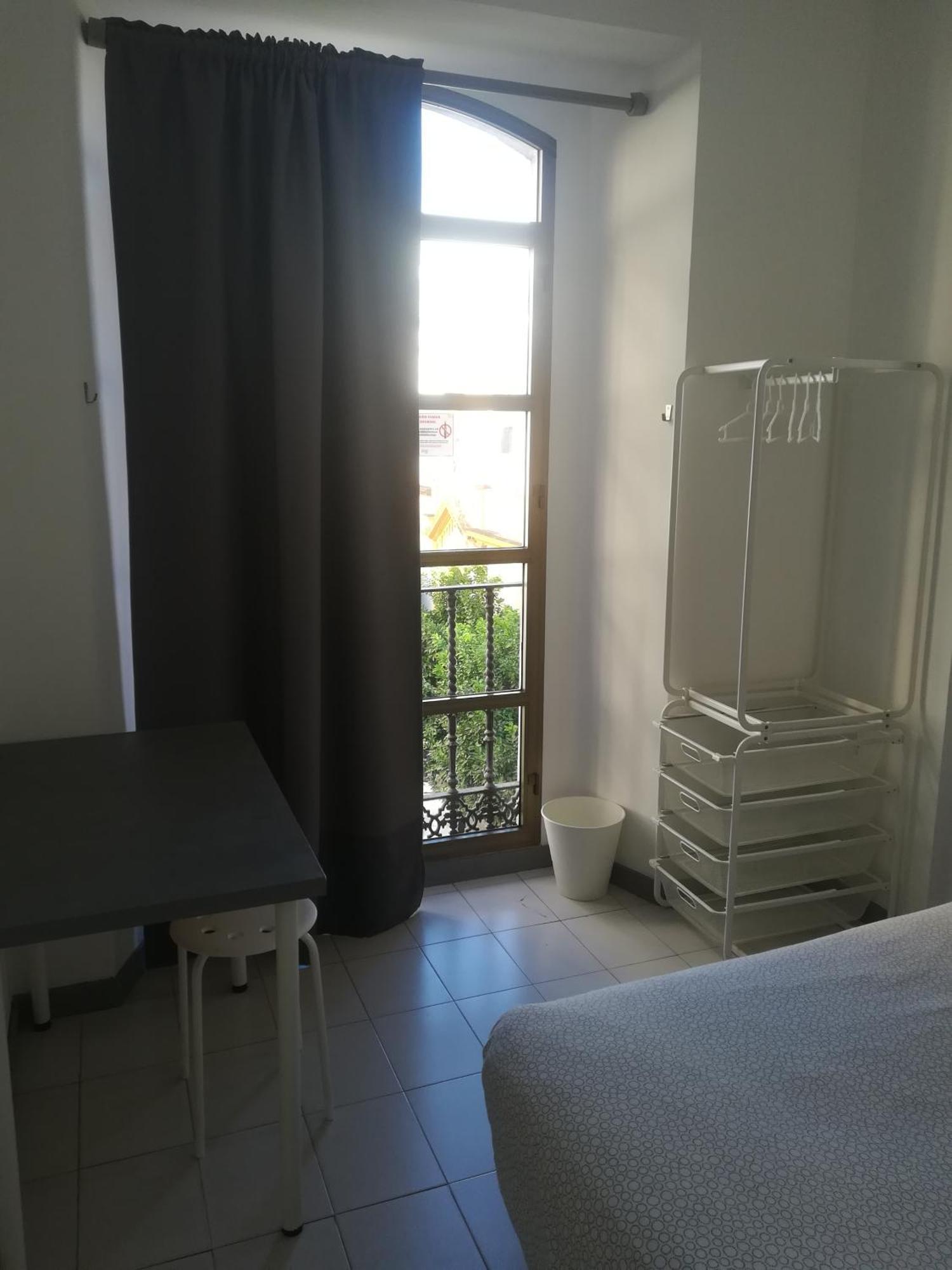 Double Room with Shared Bathroom,1756551481:JPEG